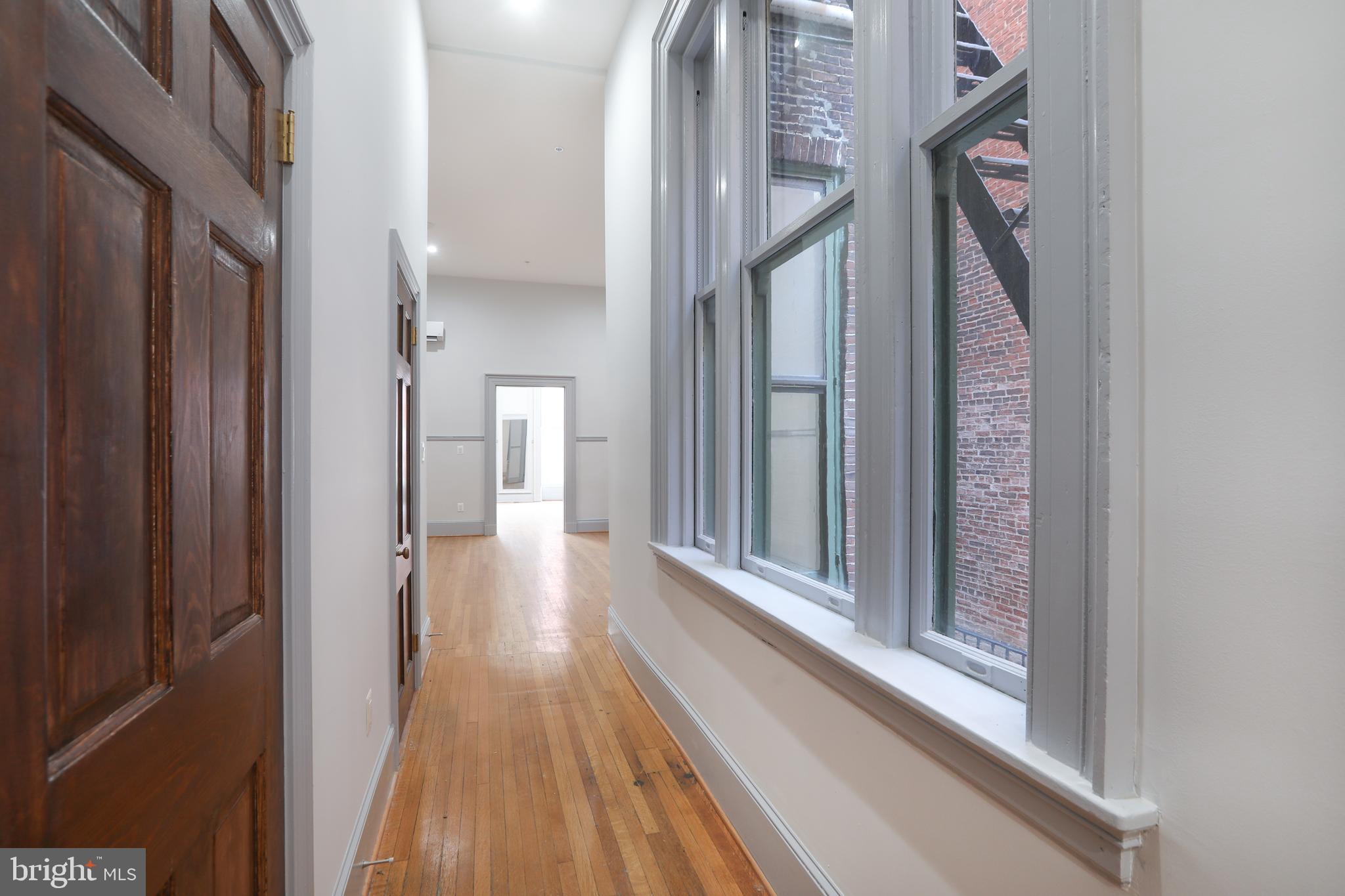 MOUNT VERNON PLACE HISTORIC DISTRICT - Residential Lease