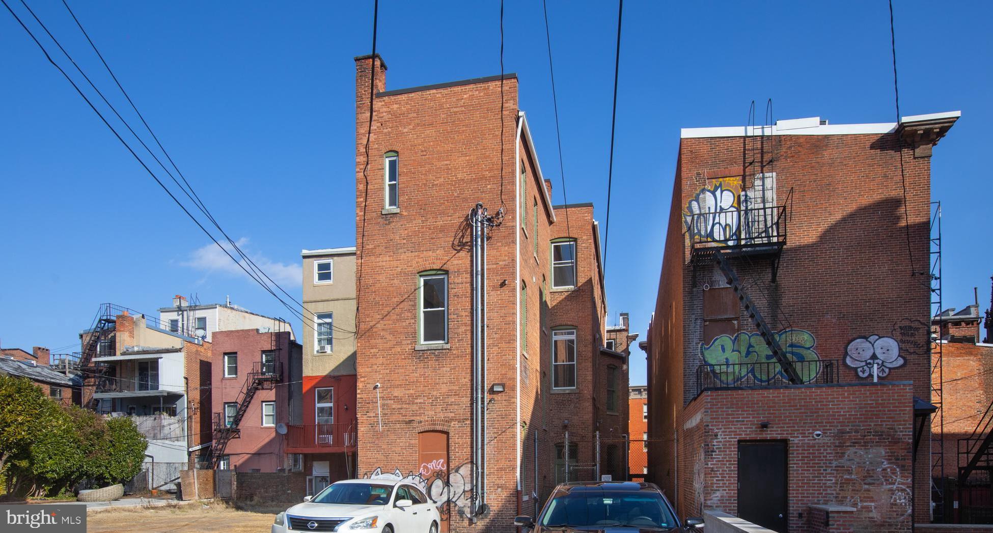 MOUNT VERNON PLACE HISTORIC DISTRICT - Residential Lease