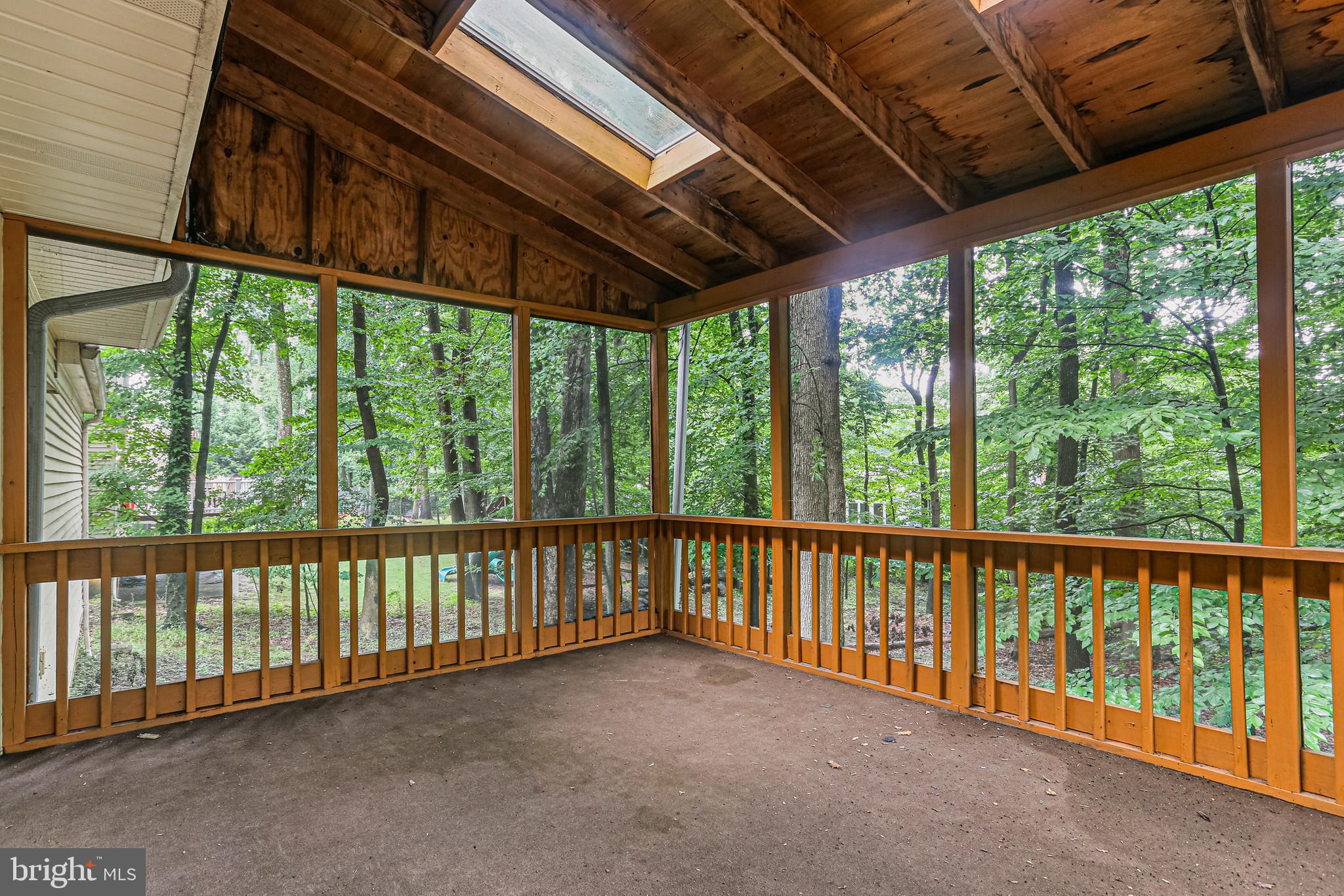 5548 HIGH TOR HILL