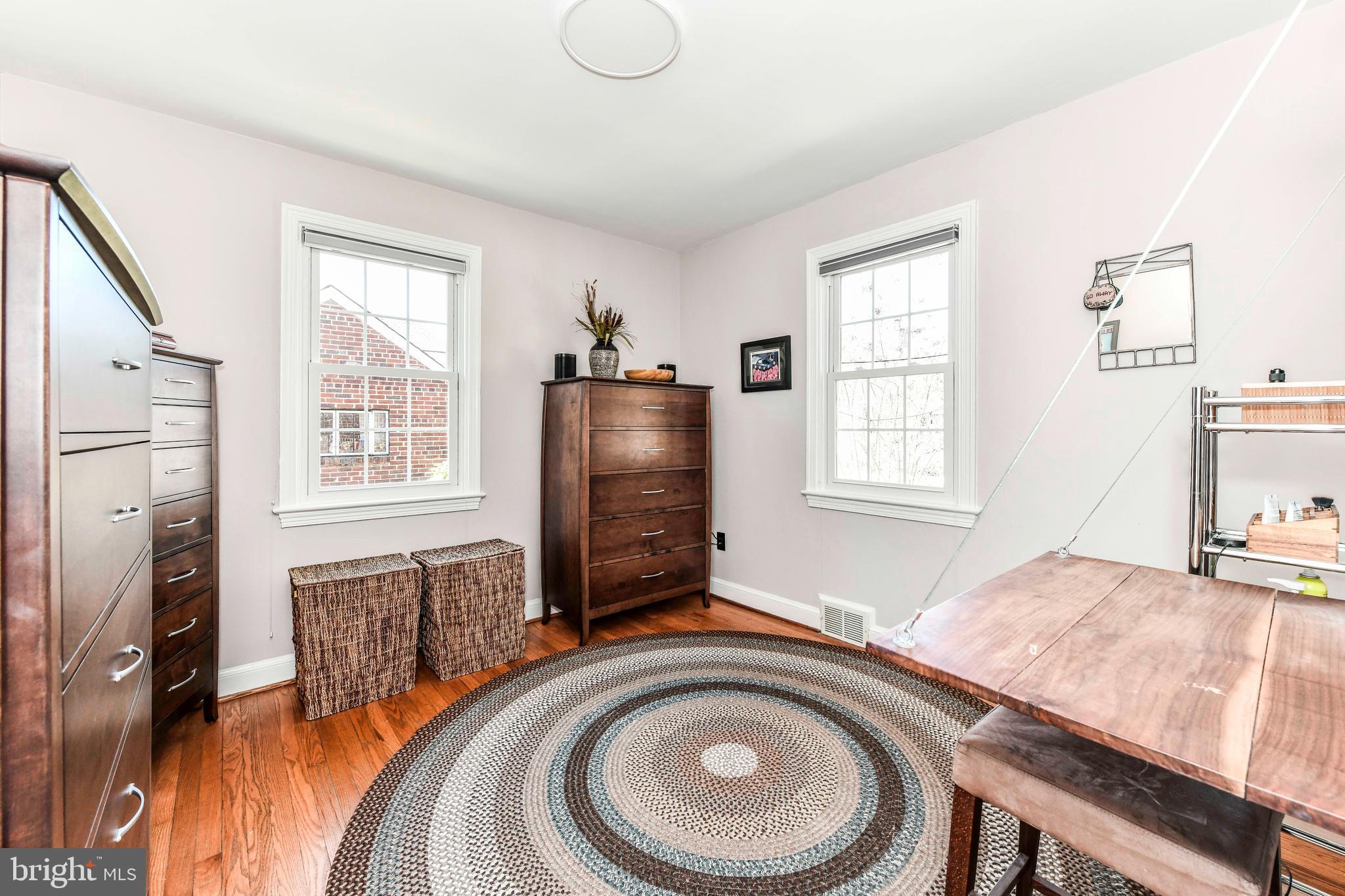 GARDEN CITY - Residential