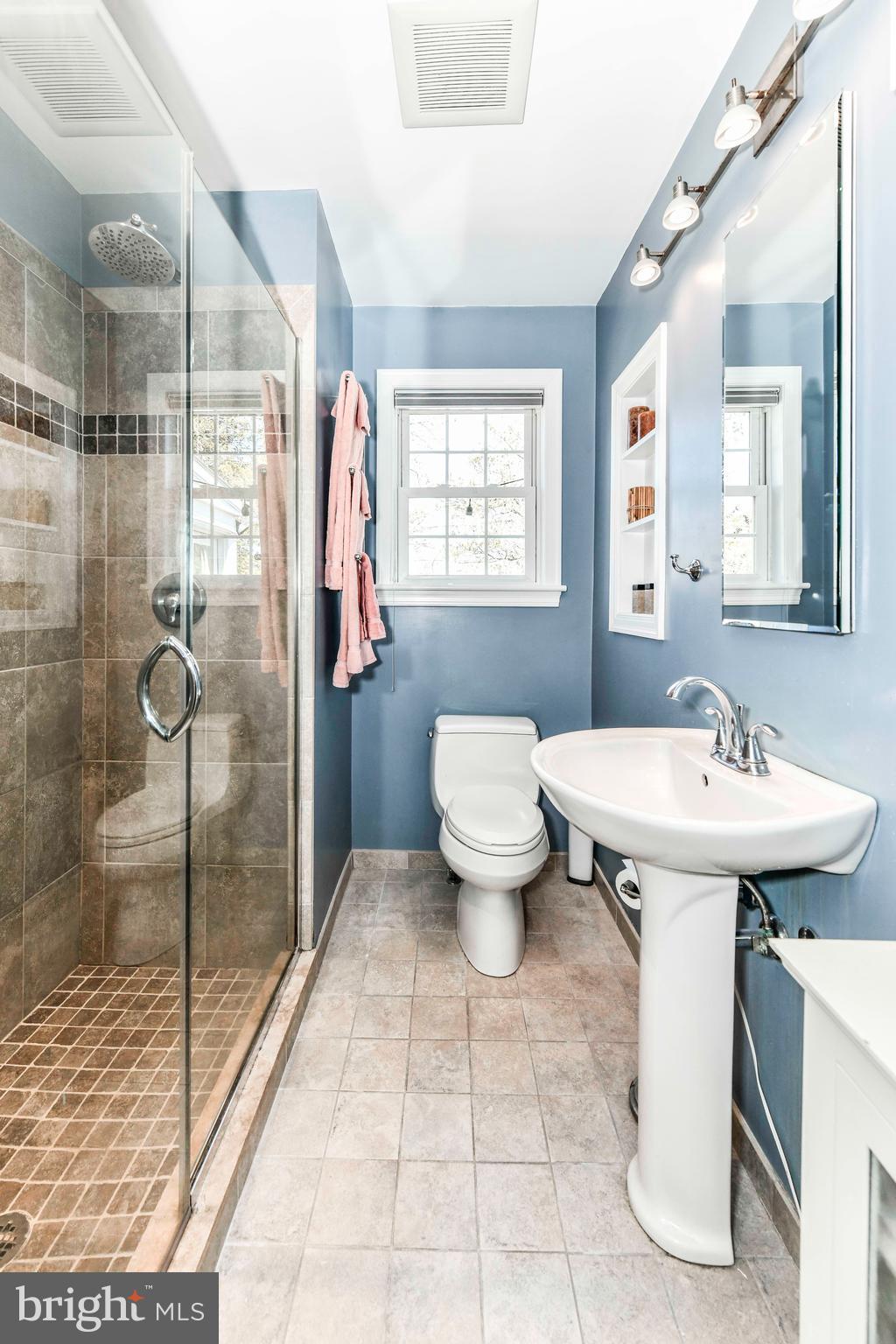 GARDEN CITY - Residential