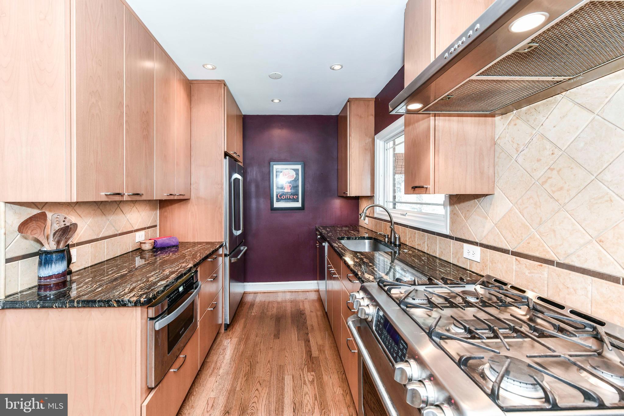 GARDEN CITY - Residential