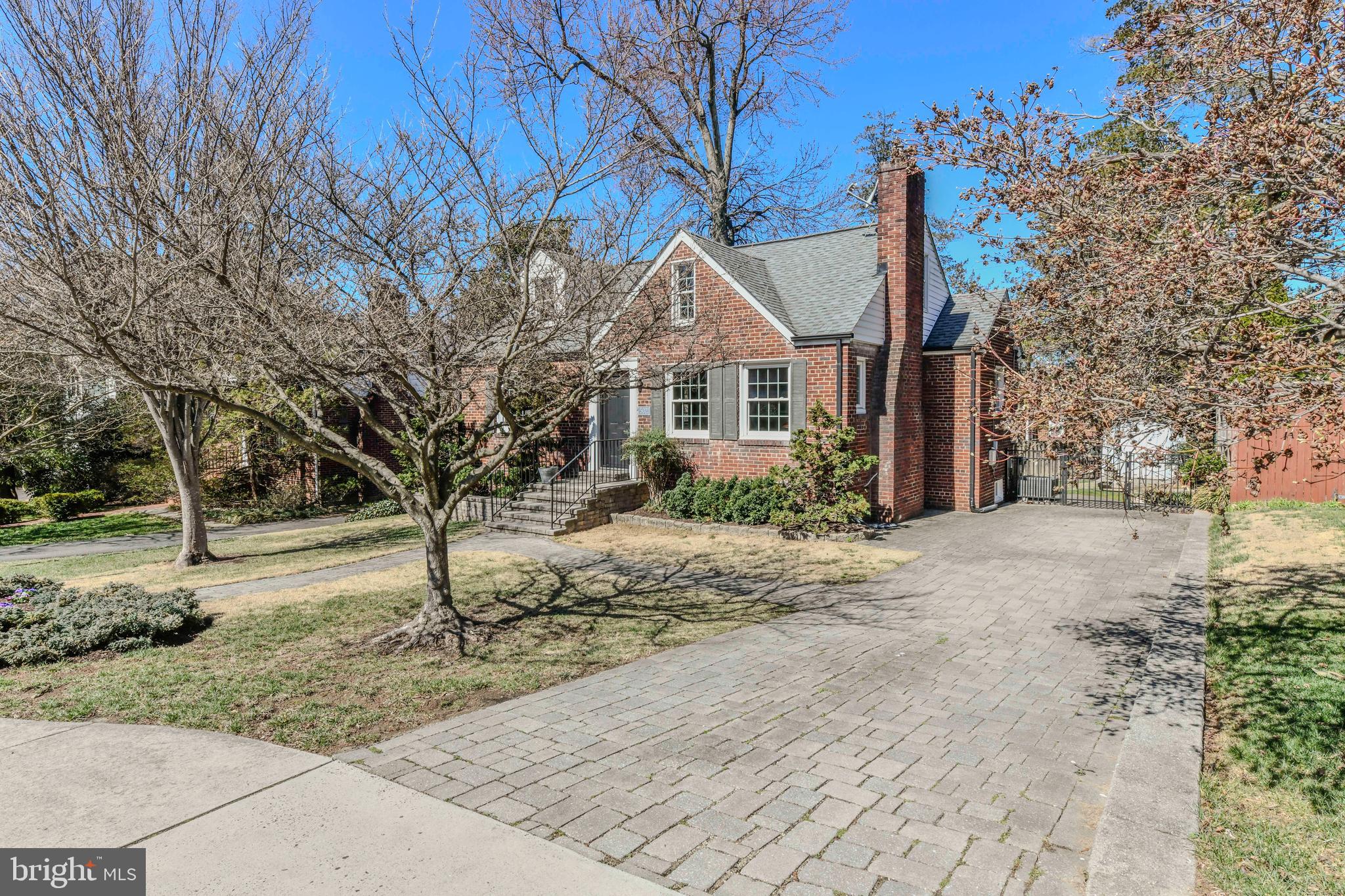 GARDEN CITY - Residential