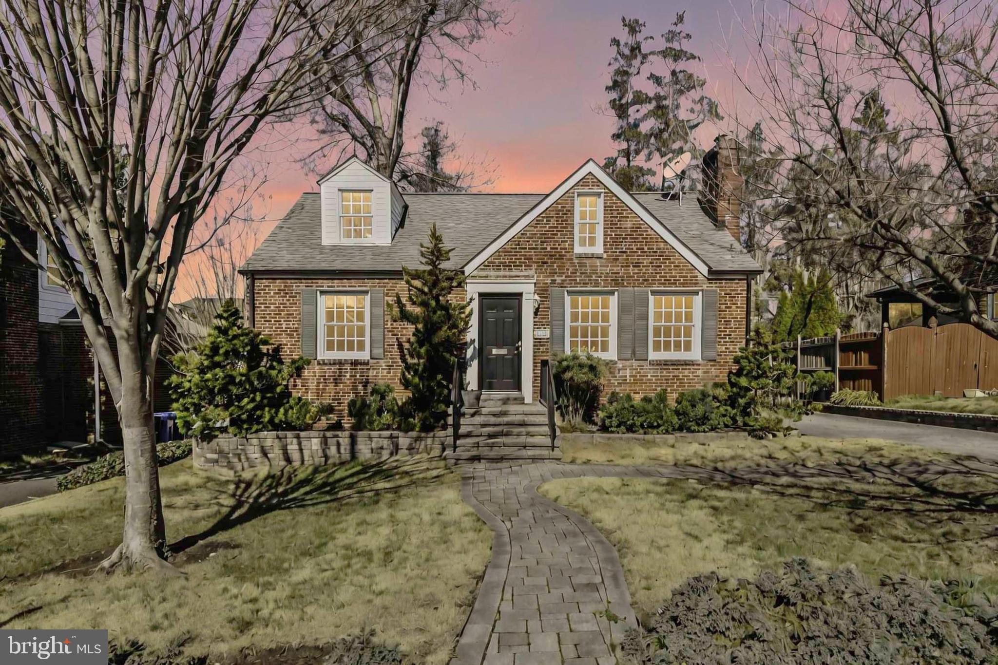 GARDEN CITY - Residential