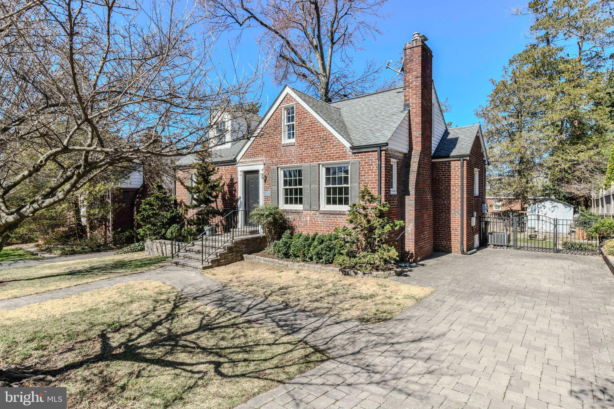 GARDEN CITY - Residential