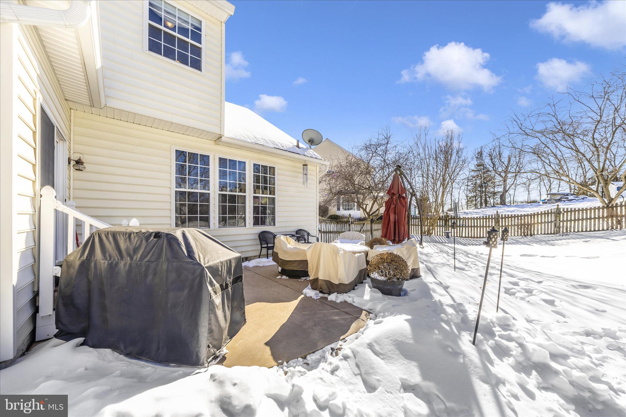 CRESTVIEW - Residential