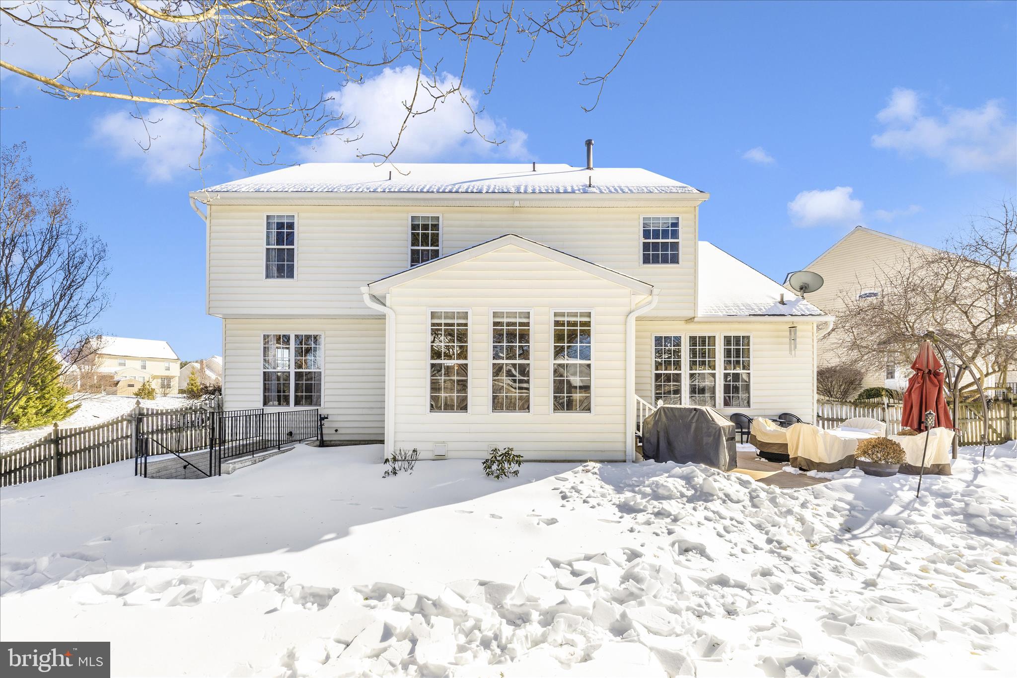 CRESTVIEW - Residential