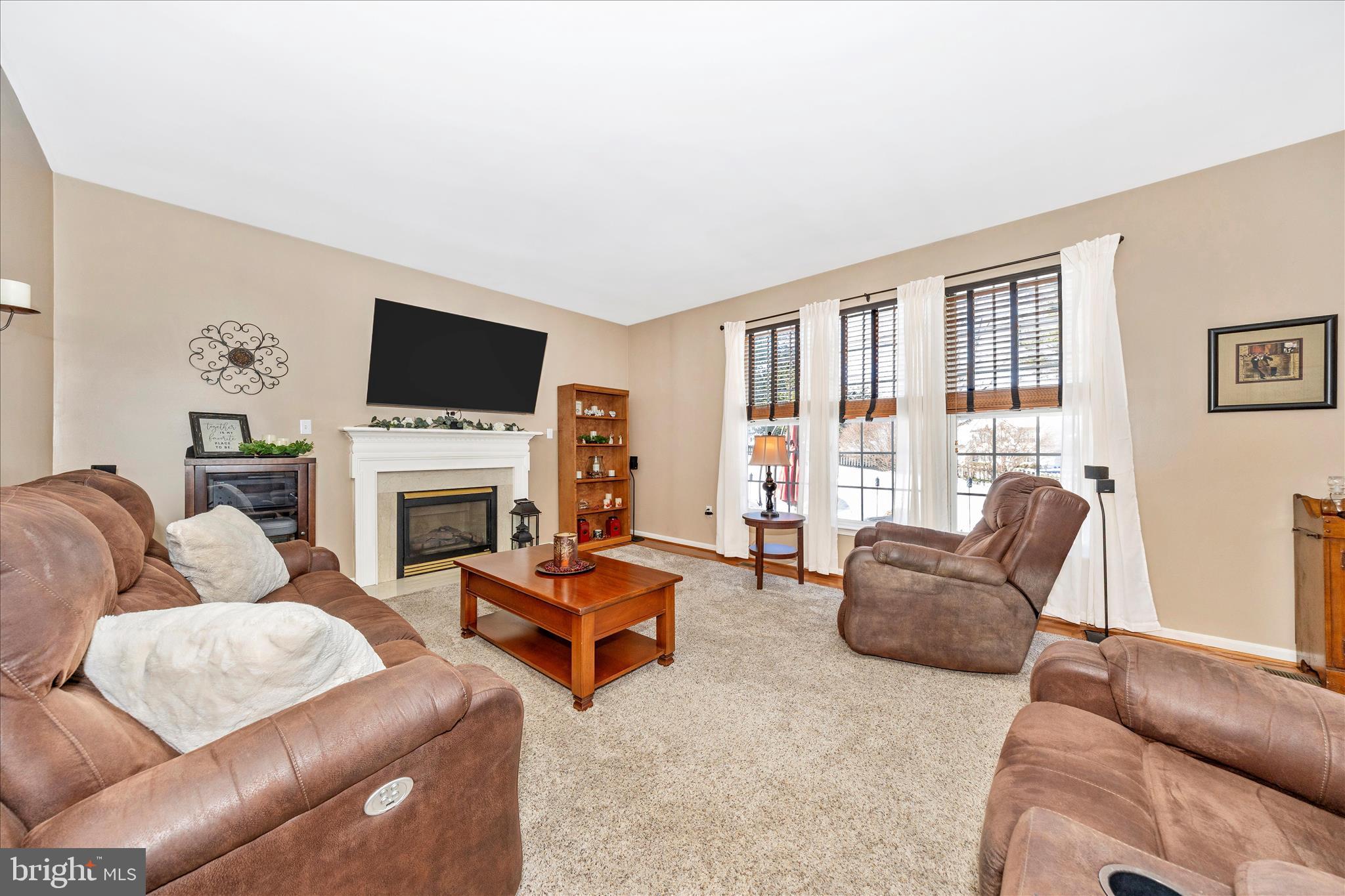 CRESTVIEW - Residential