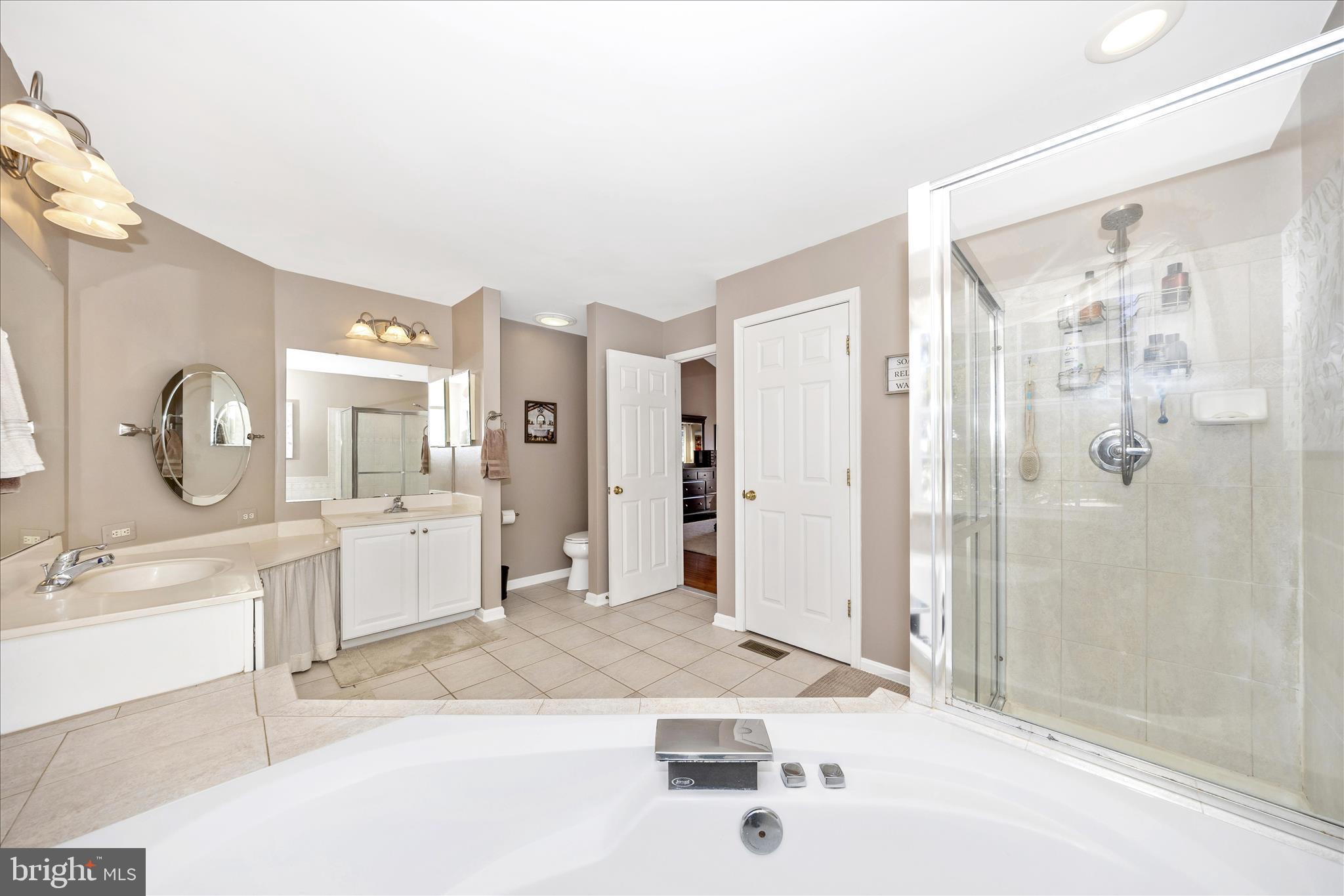 CRESTVIEW - Residential