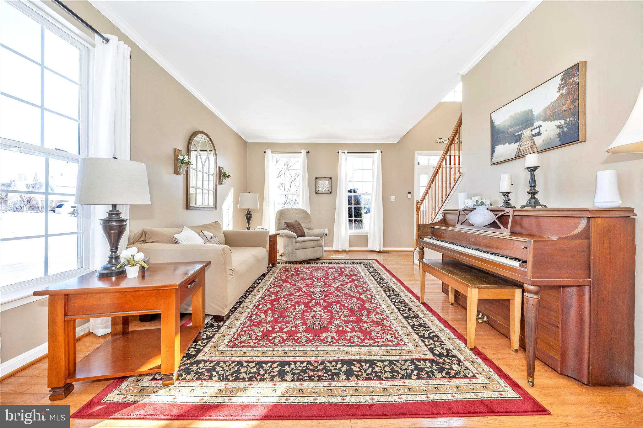 CRESTVIEW - Residential