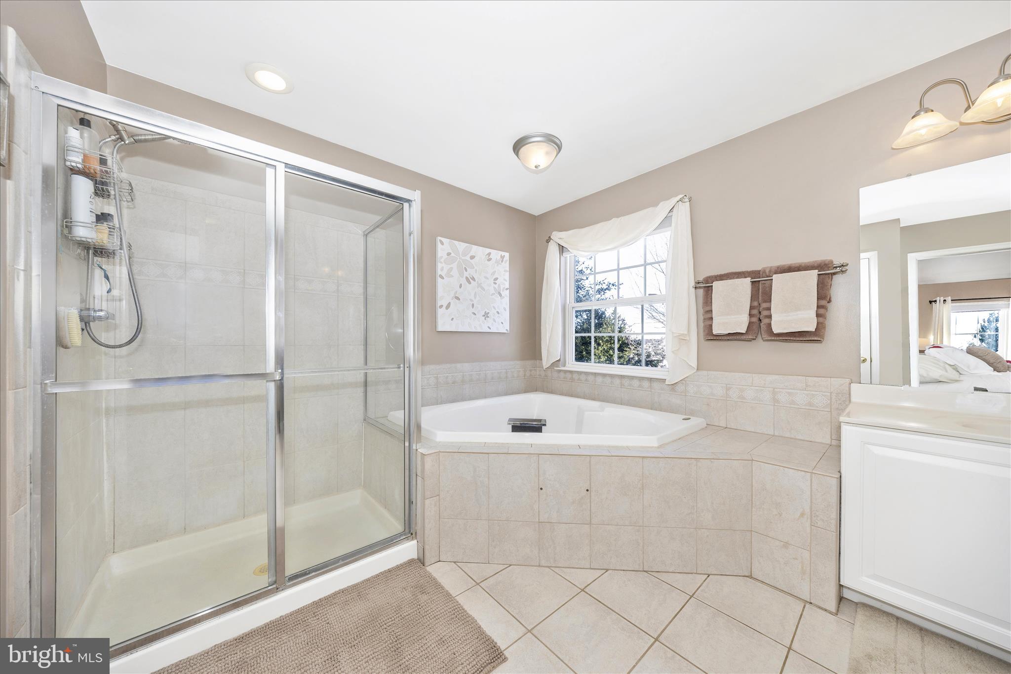 CRESTVIEW - Residential