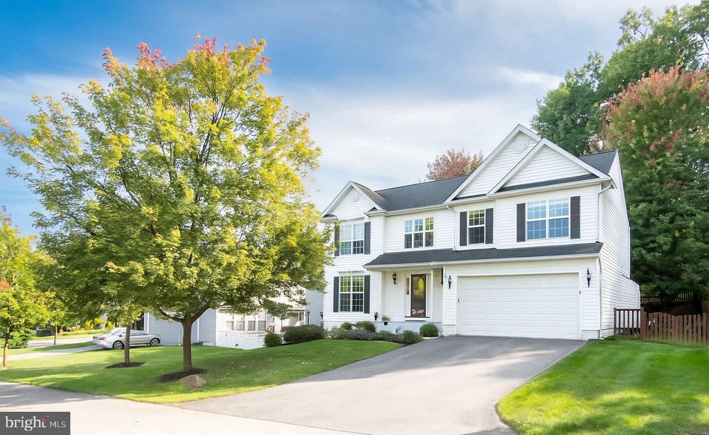 Photo of 5907 N Dakota Drive, HANOVER, MD 21076 (MLS # MDHW2060518)