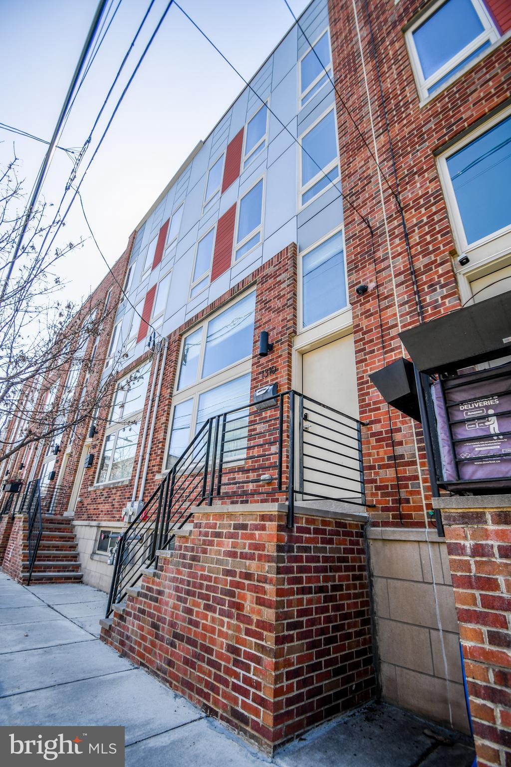 POINT BREEZE - Residential