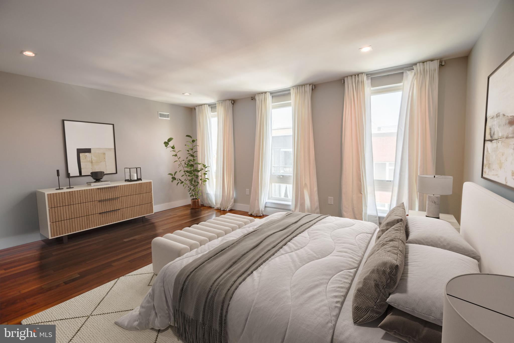 POINT BREEZE - Residential