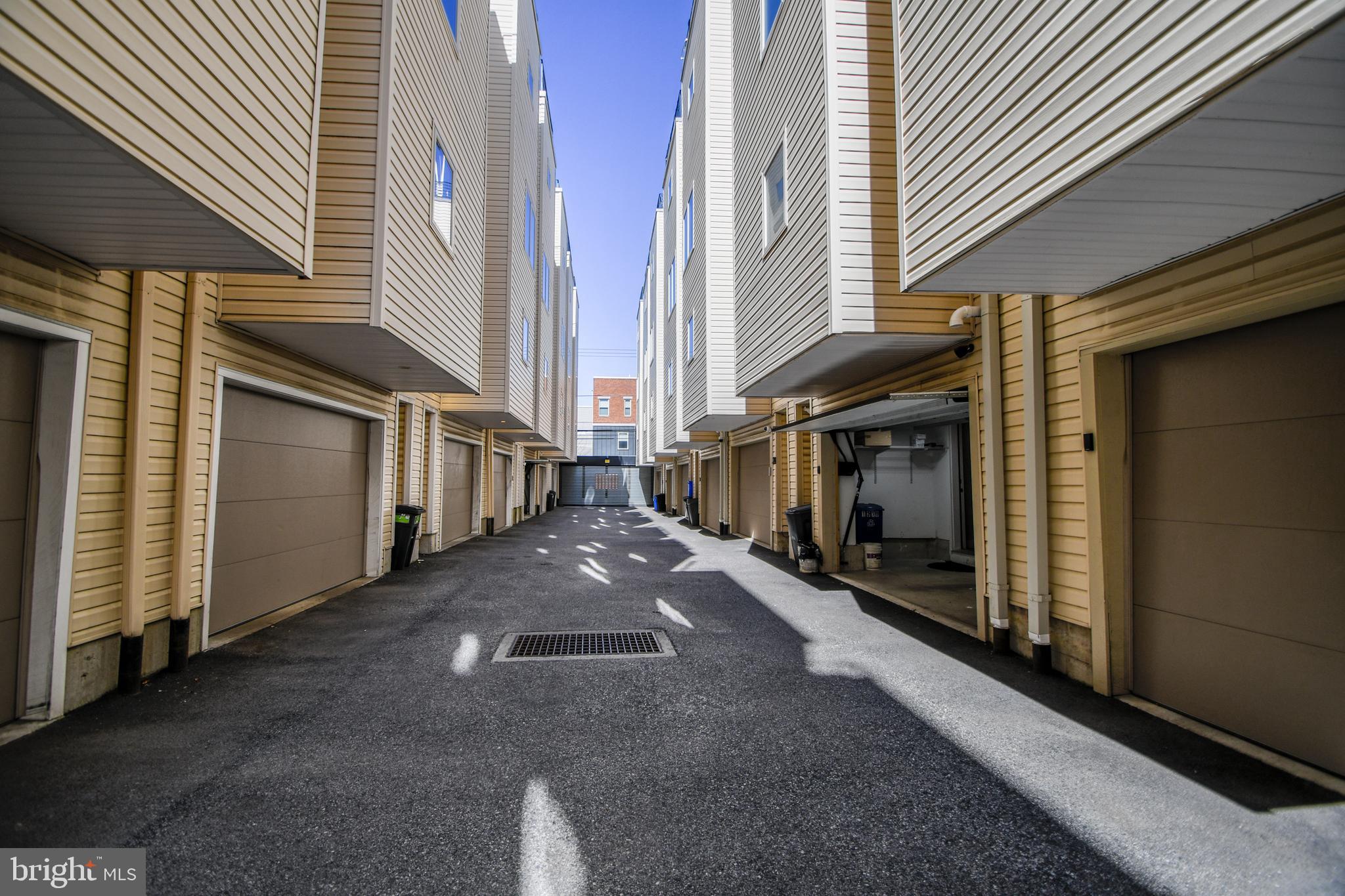 POINT BREEZE - Residential