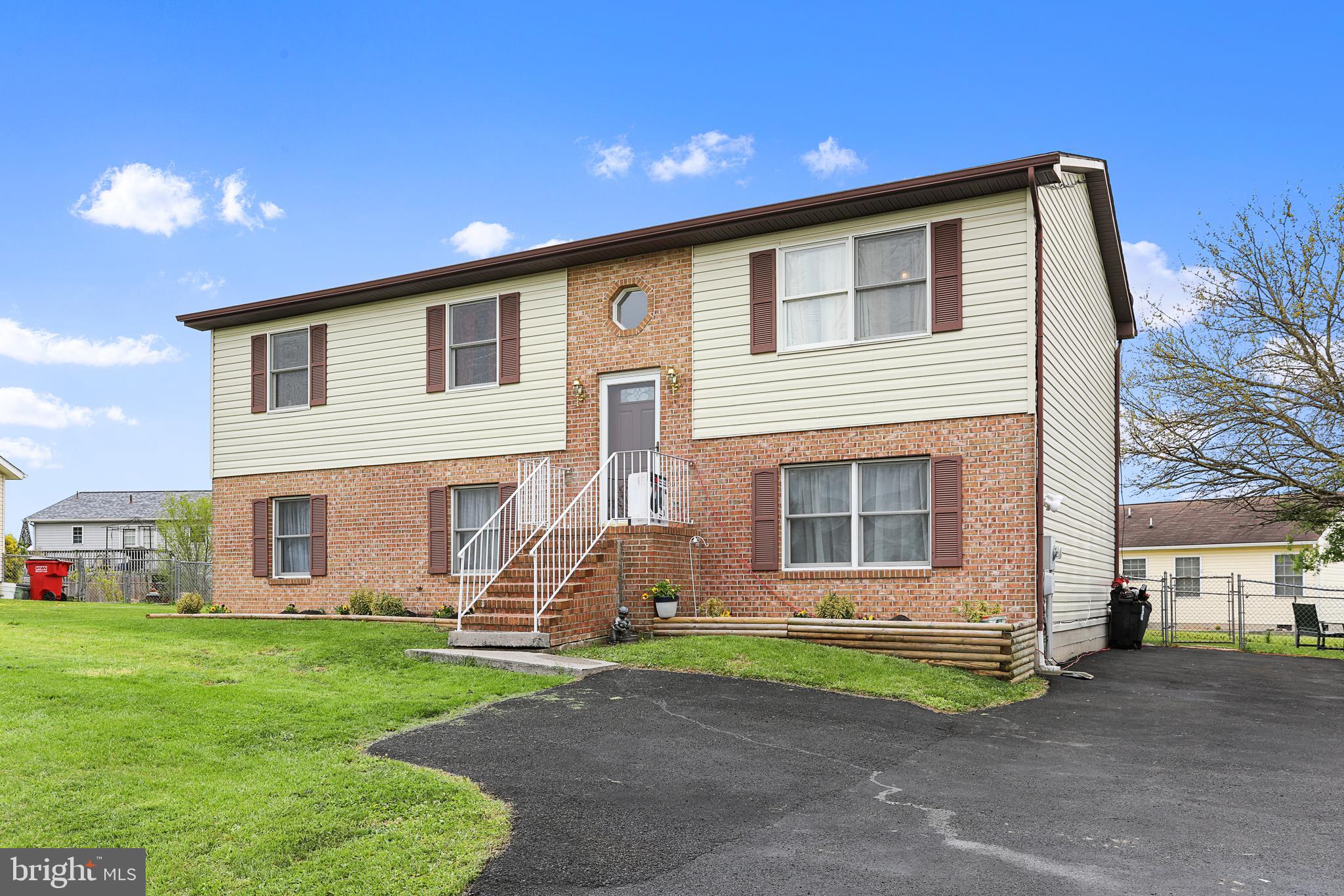 OPEQUON MEADOWS - Residential