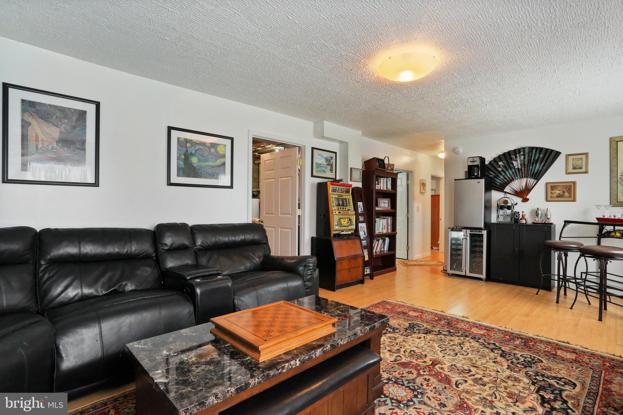 OPEQUON MEADOWS - Residential