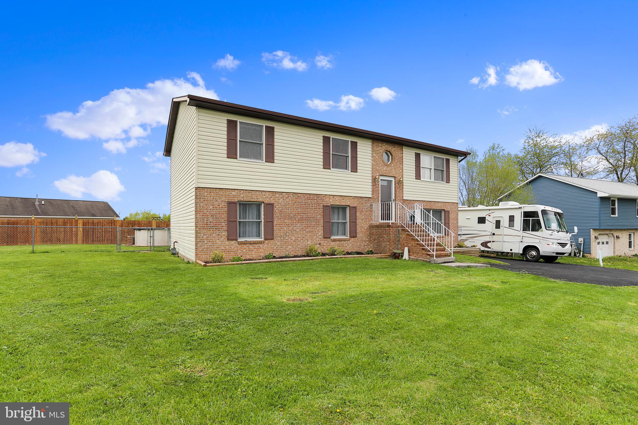 OPEQUON MEADOWS - Residential