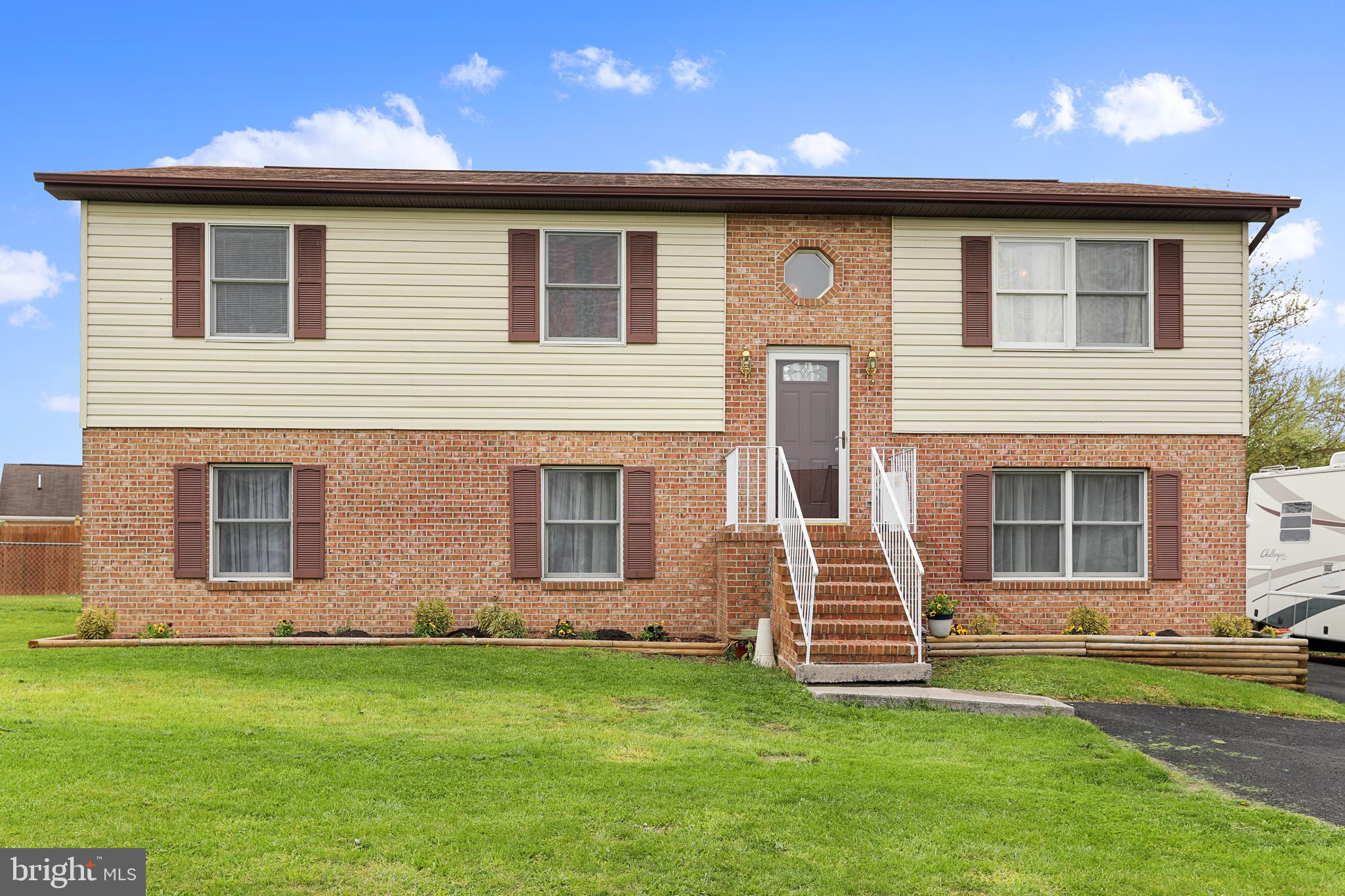 OPEQUON MEADOWS - Residential