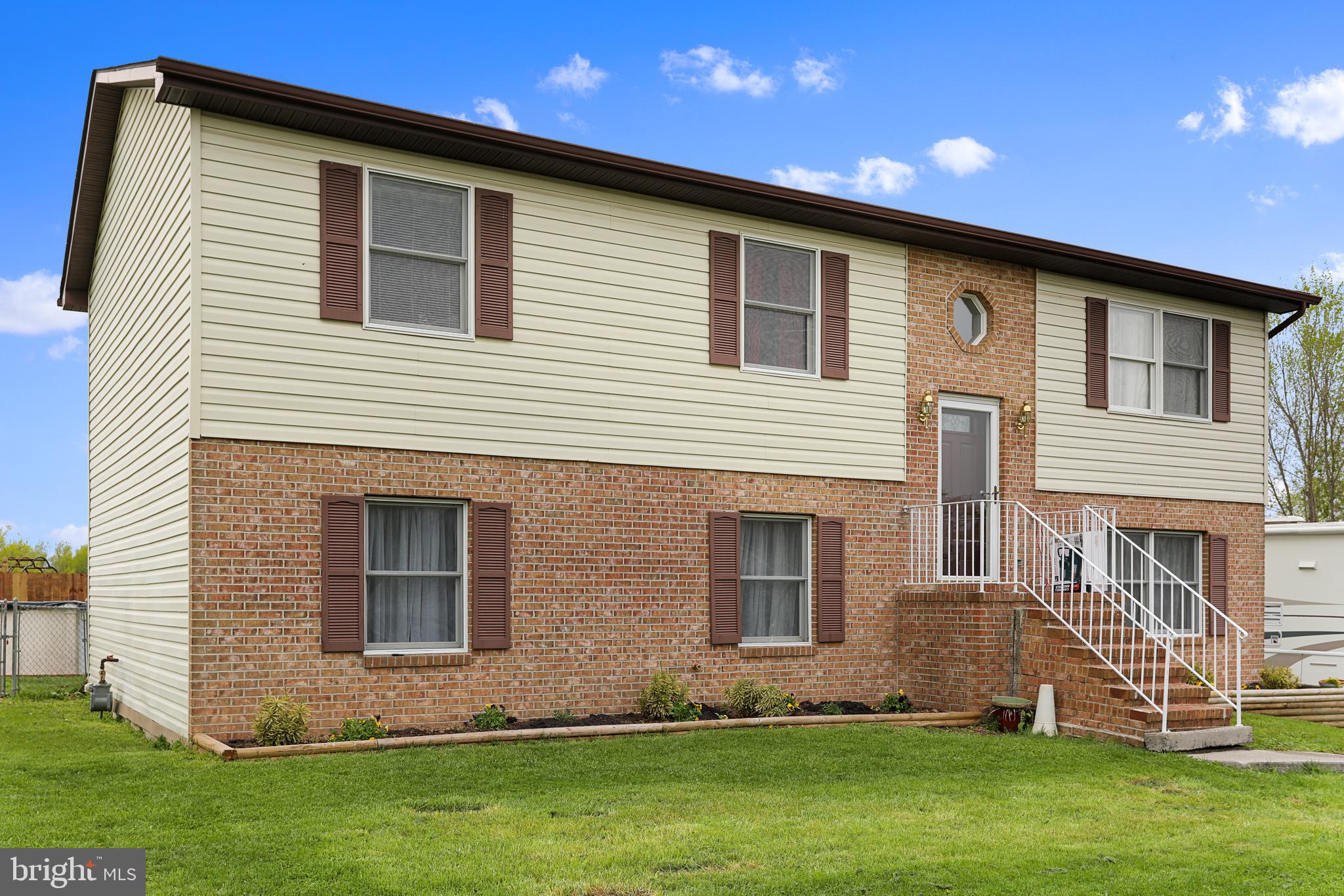 OPEQUON MEADOWS - Residential