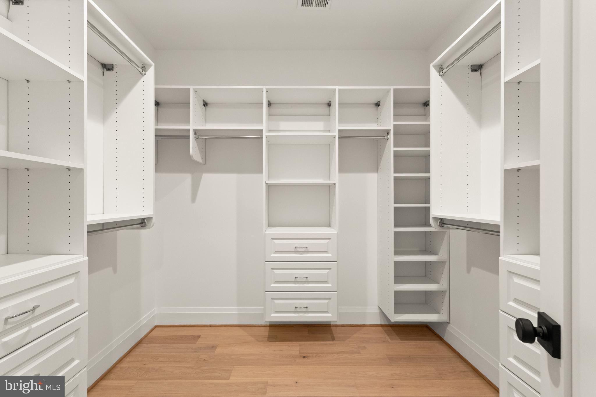 SPRINGFIELD - Residential