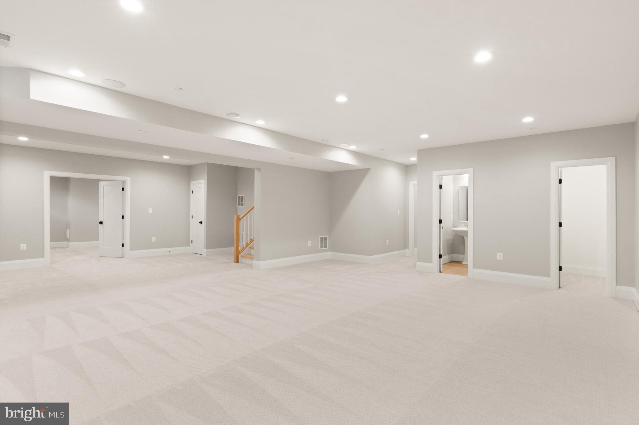 SPRINGFIELD - Residential