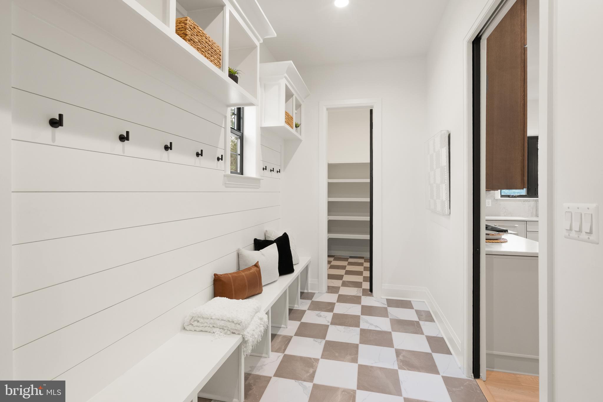 SPRINGFIELD - Residential