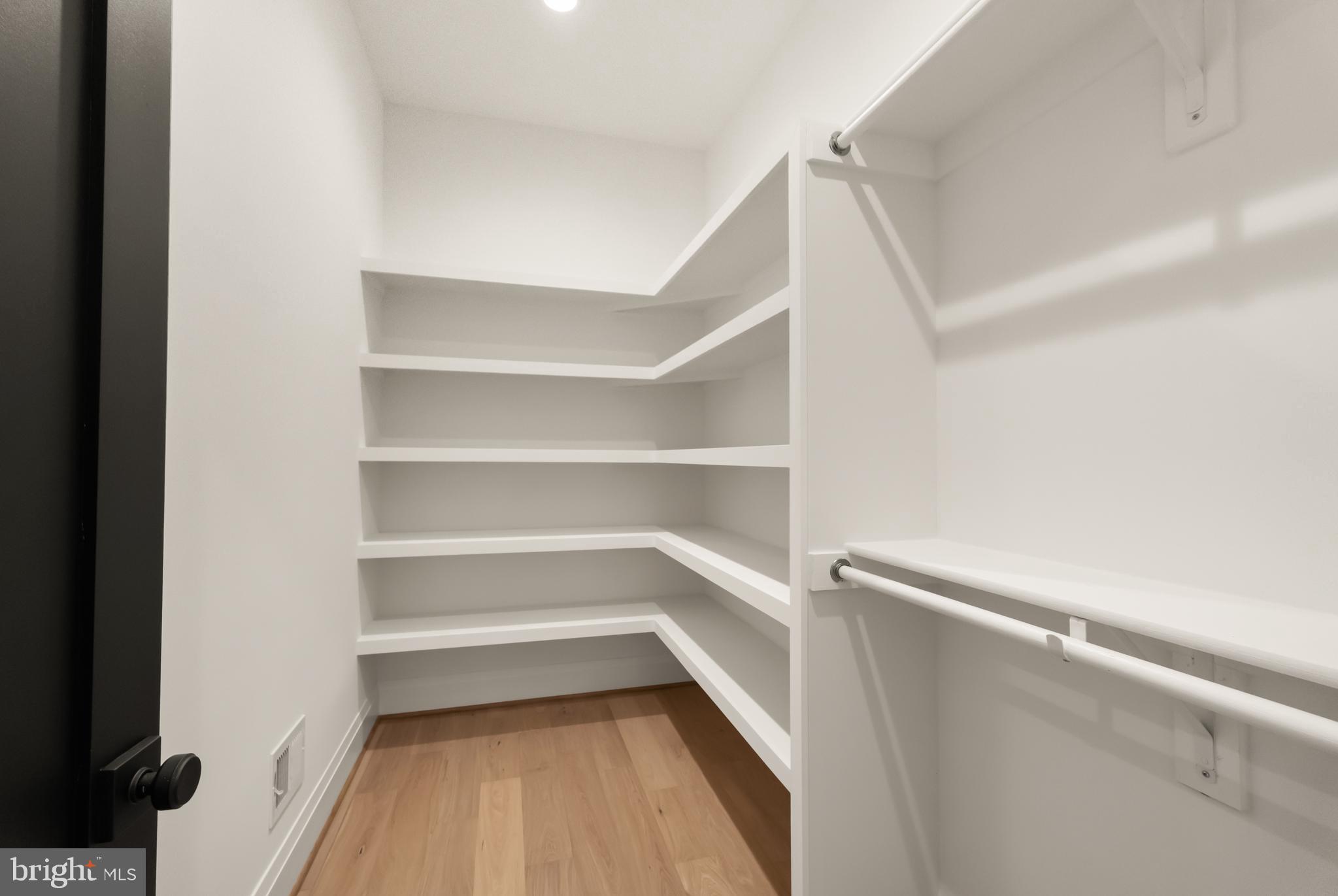 SPRINGFIELD - Residential