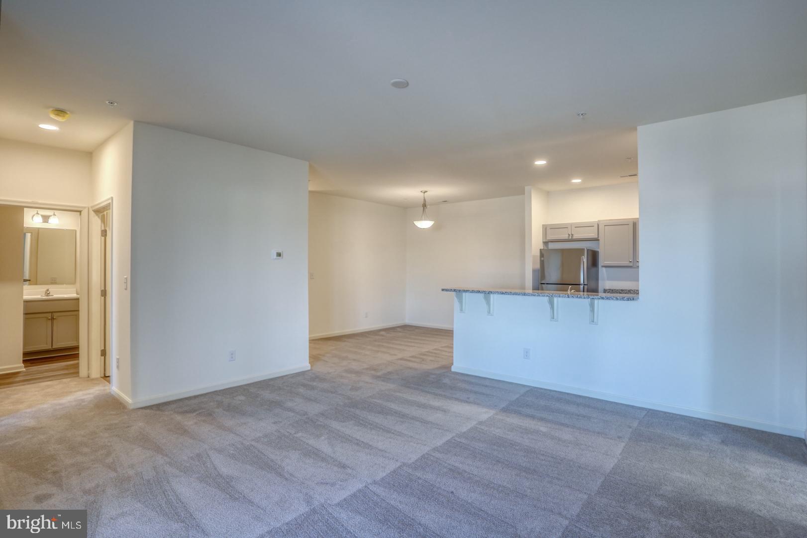 HEARTHSTONE MANOR - Residential