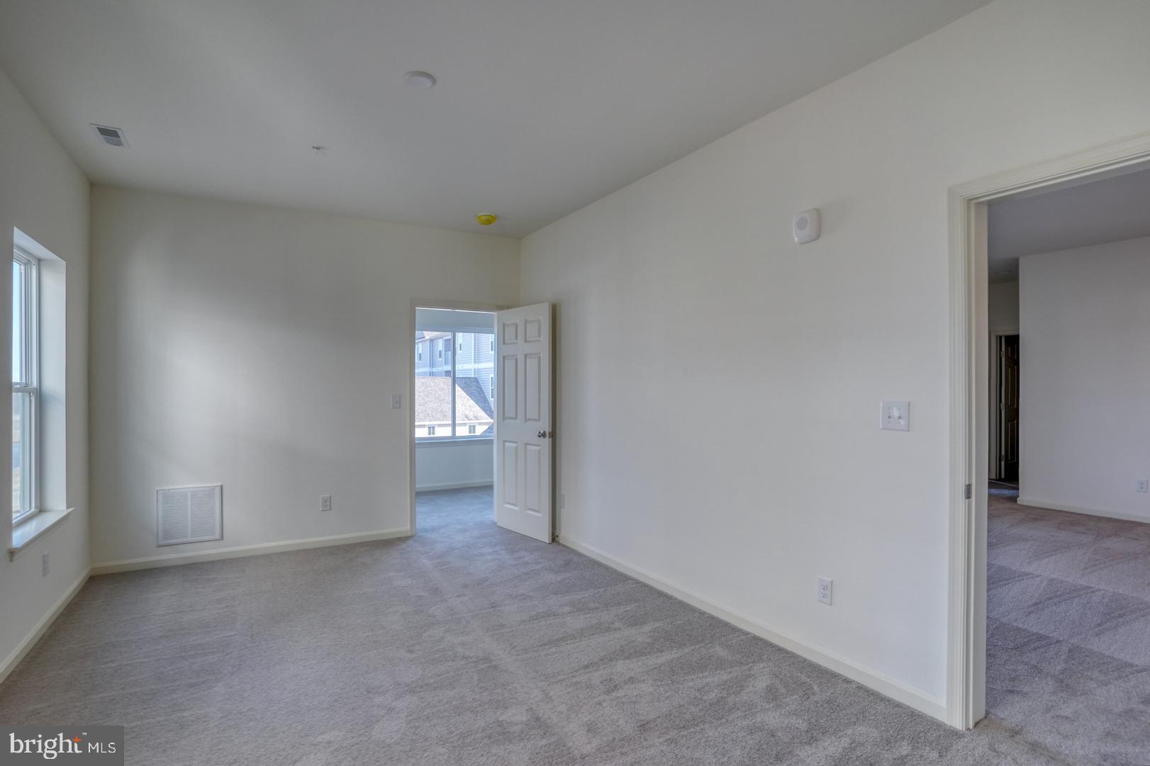 HEARTHSTONE MANOR - Residential