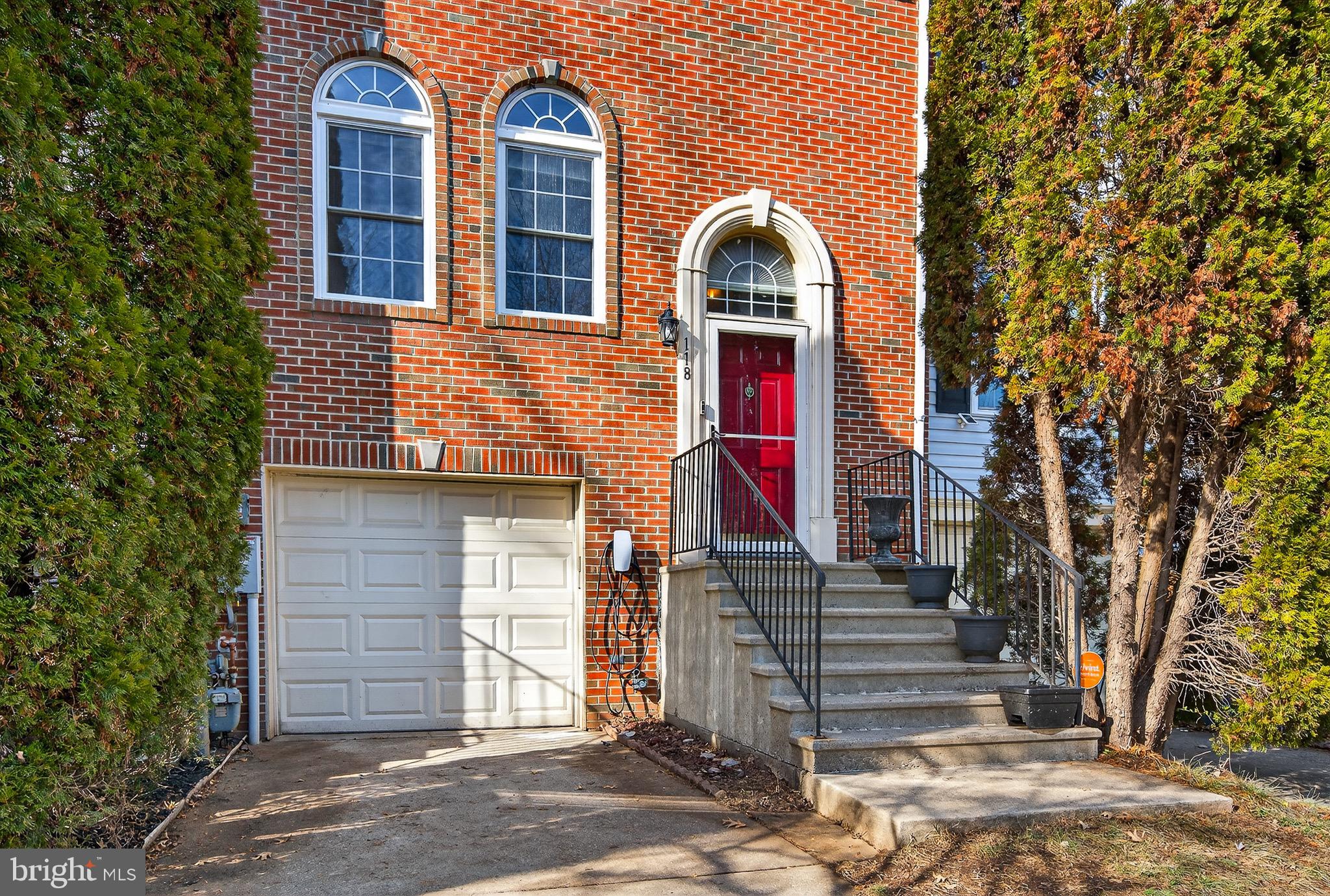 CHERRY CROFT - Residential