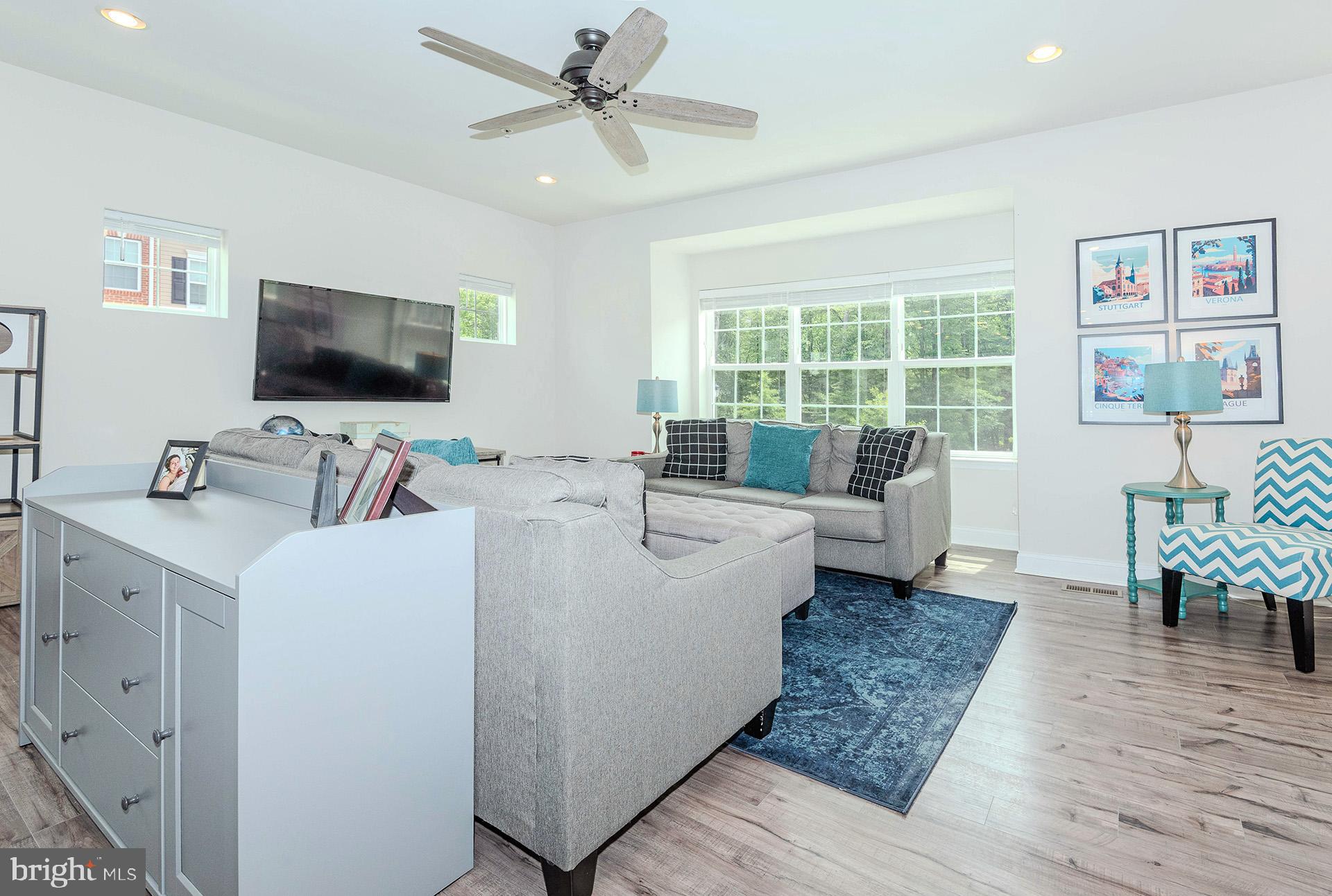 1518 WITCHHAZEL CIRCLE