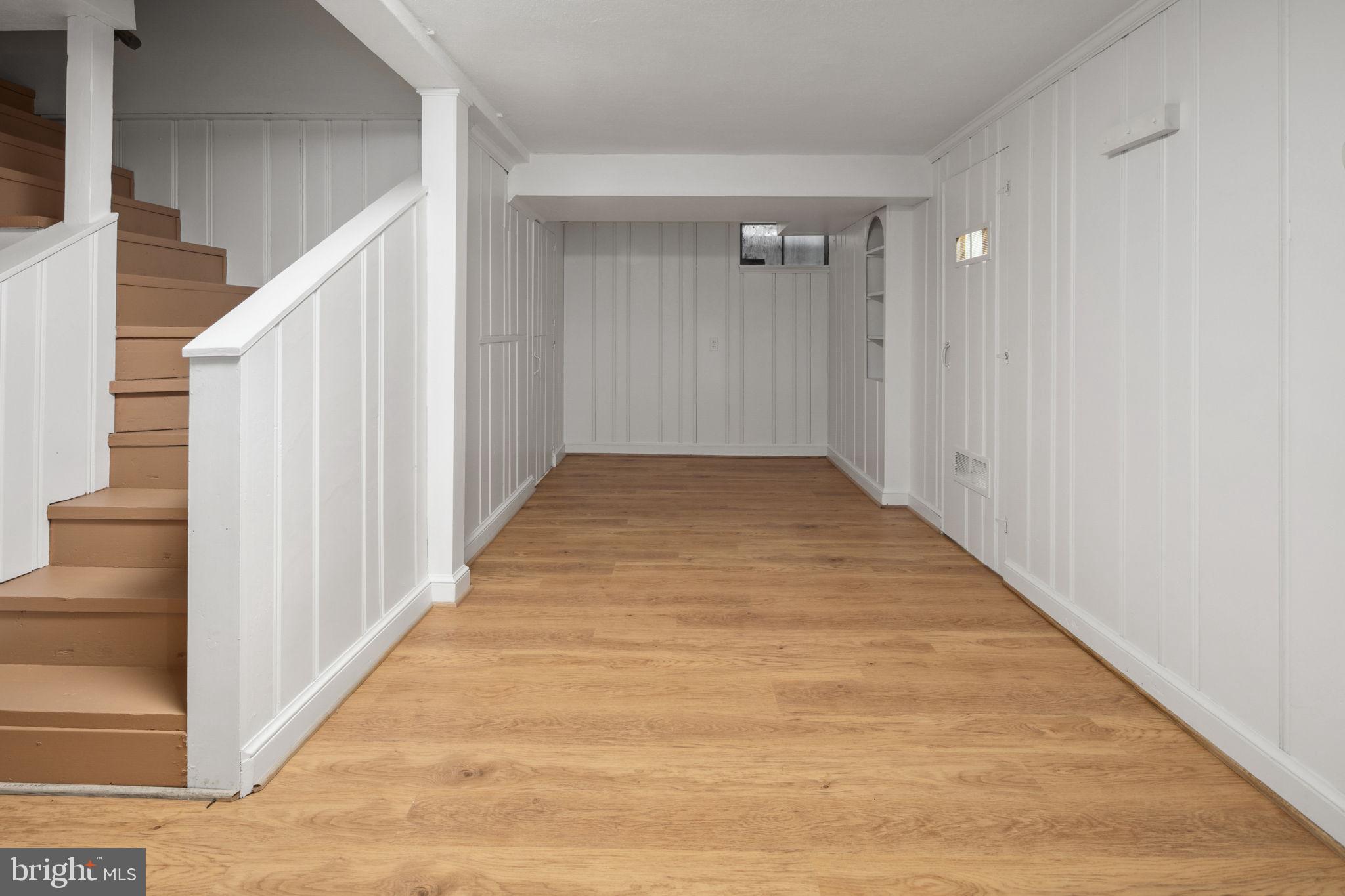 BOULEVARD ACRES - Residential