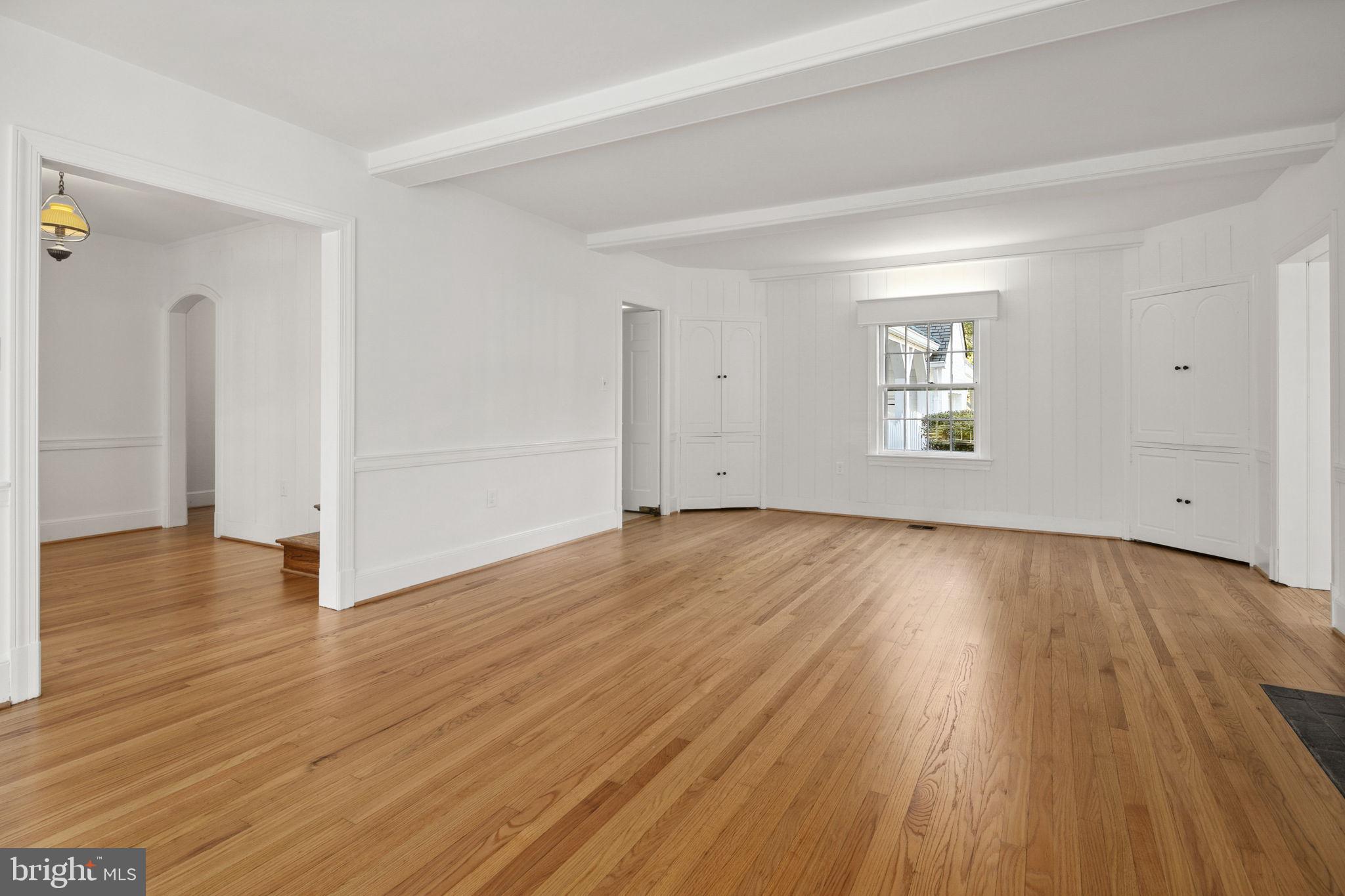 BOULEVARD ACRES - Residential