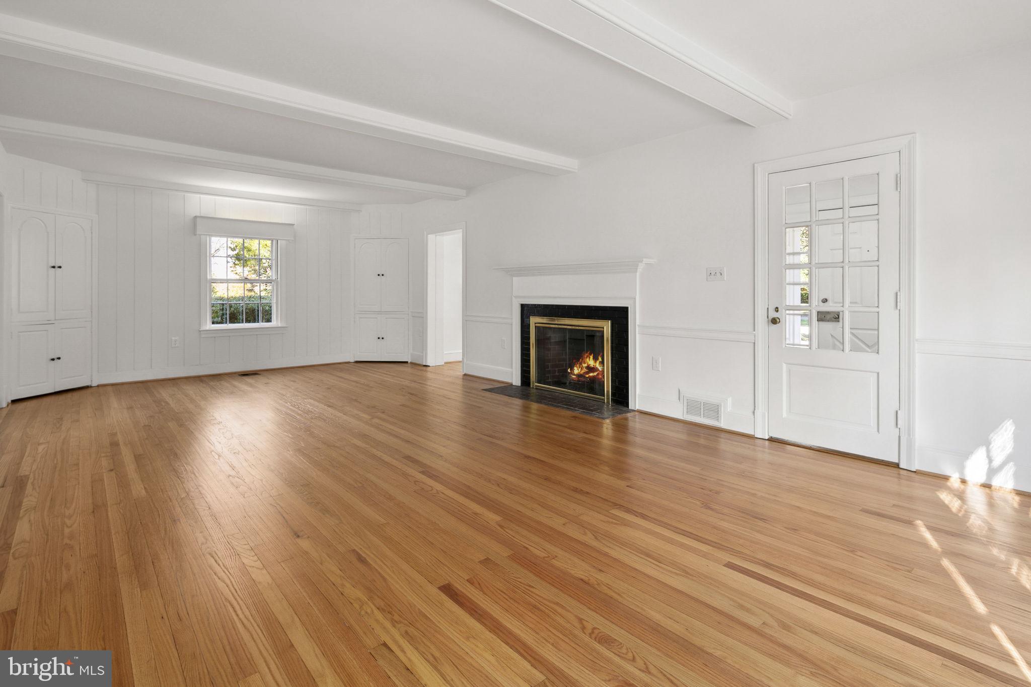 BOULEVARD ACRES - Residential