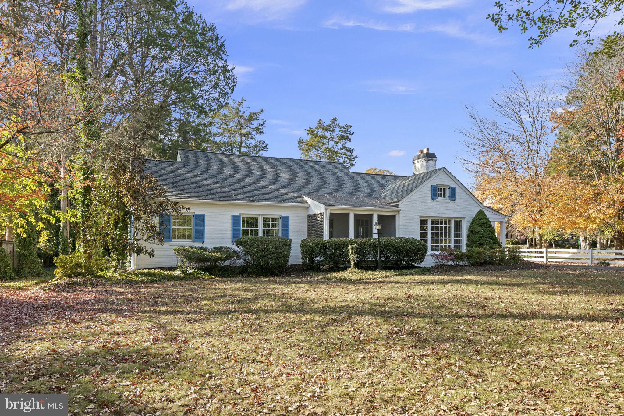 BOULEVARD ACRES - Residential