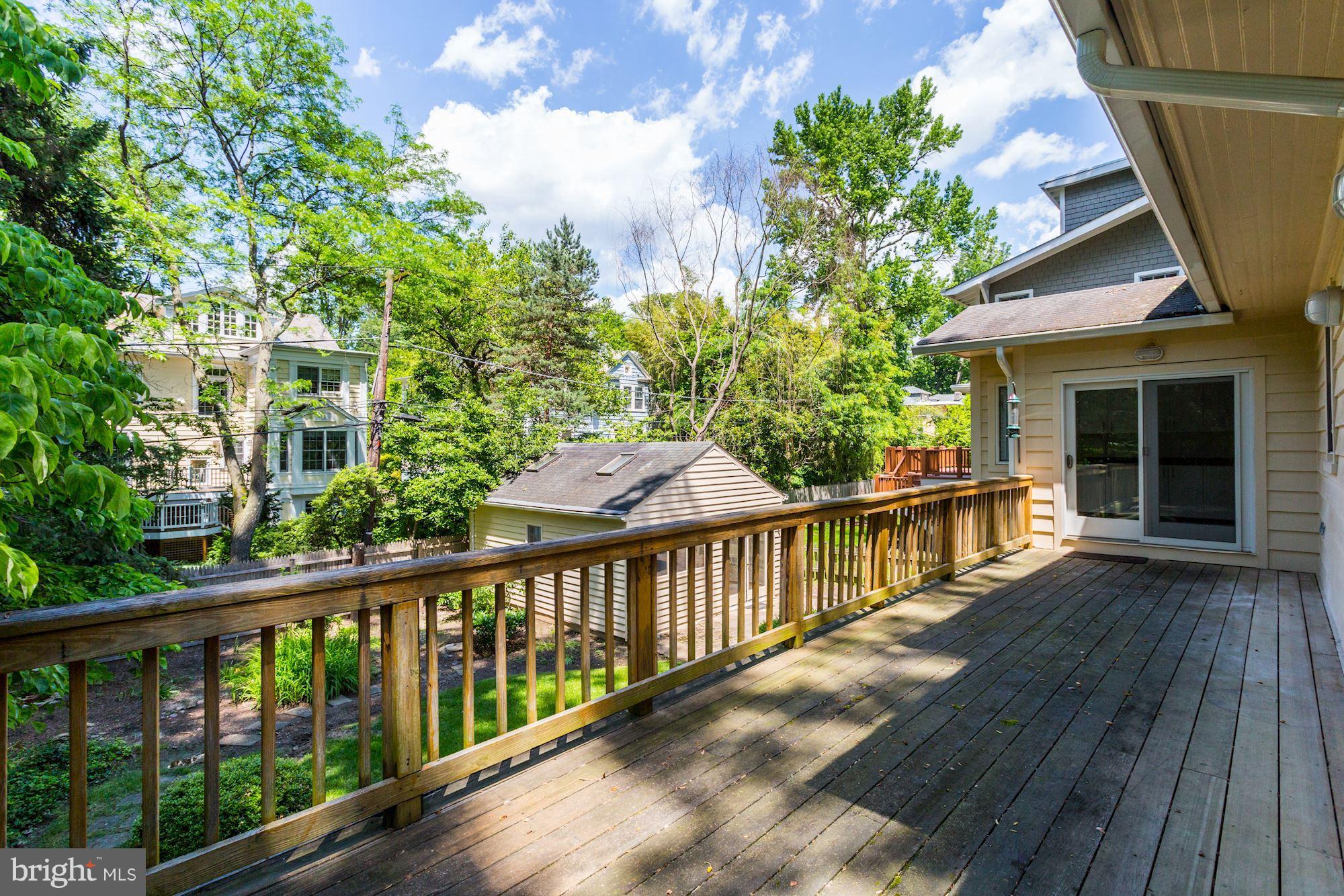 CHEVY CHASE VILLAGE - Residential