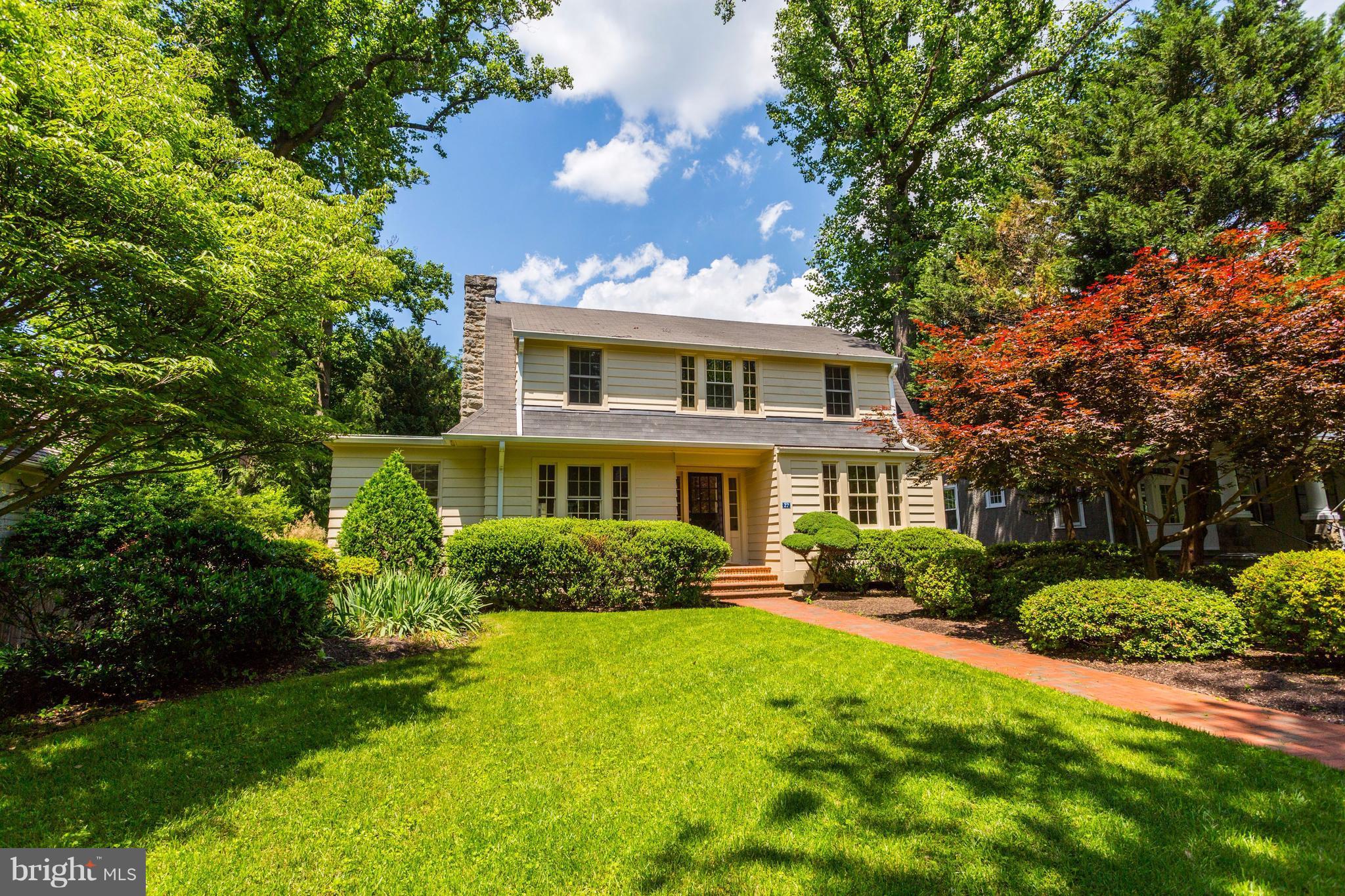 AMAZING OPPORTUNITY TO LIVE CLOSE TO METRO AND SHOPS ON BEST BLOCK OF FAVORITE STREET(AS NOTED BY WASHINGTONIAN MAG)AT INCREDIBLY LOW PRICE FOR NBRHOOD!LIVE IN AS IT IS,OR RENOVATE/EXPAND.SUPER CHARMING 1918 HOME W/GREAT LIGHT&CURB APPEAL.HEART OF PINE FLOORS,LR W/STONE FP,TABLE SPACE KIT.3 BR, 2 BA UP,INCLUDING MASTER SUITE.LOWER LEV REC RM+ADD'L 2 BRS/2BAS.SEPARATE STUDIO.