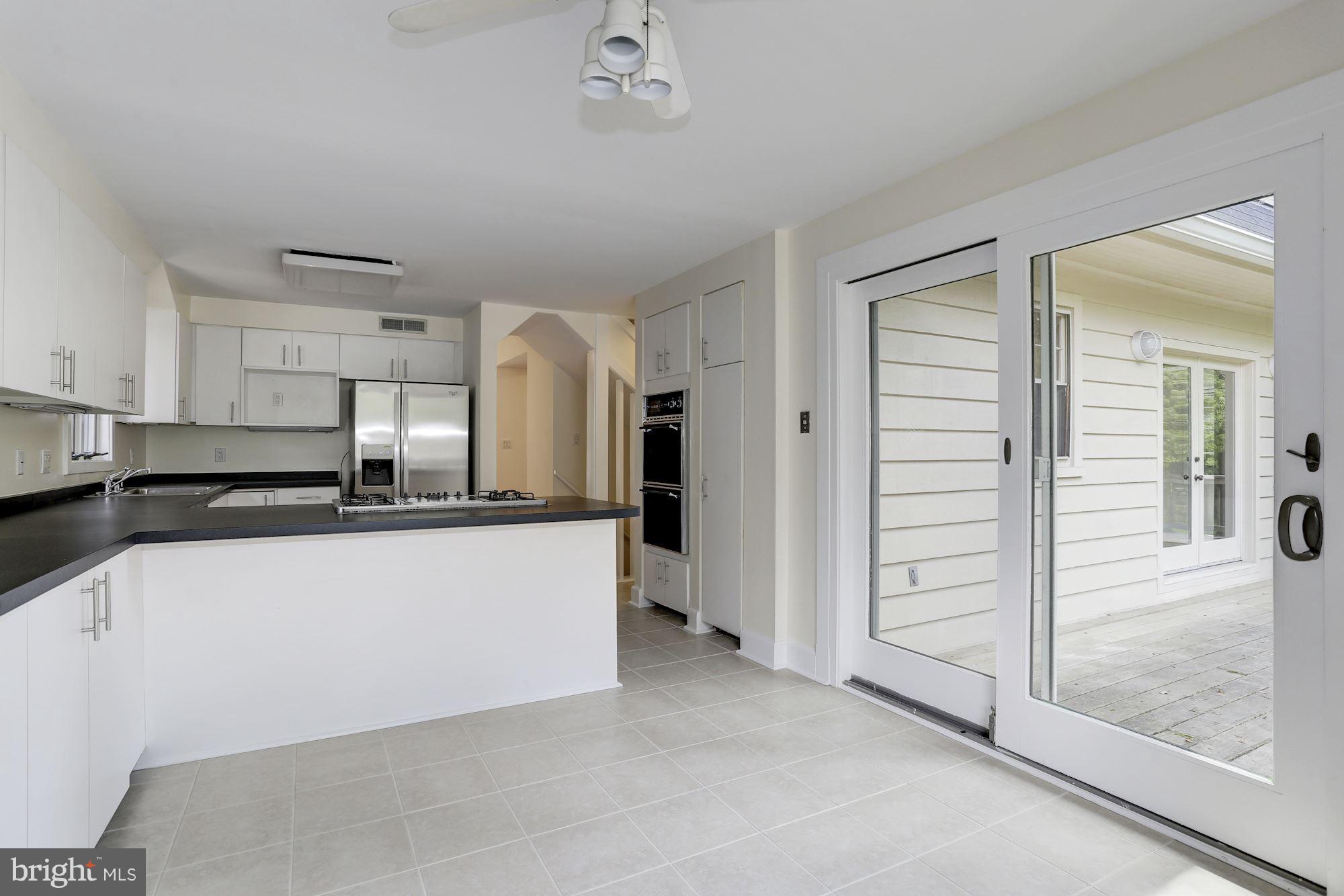 CHEVY CHASE VILLAGE - Residential