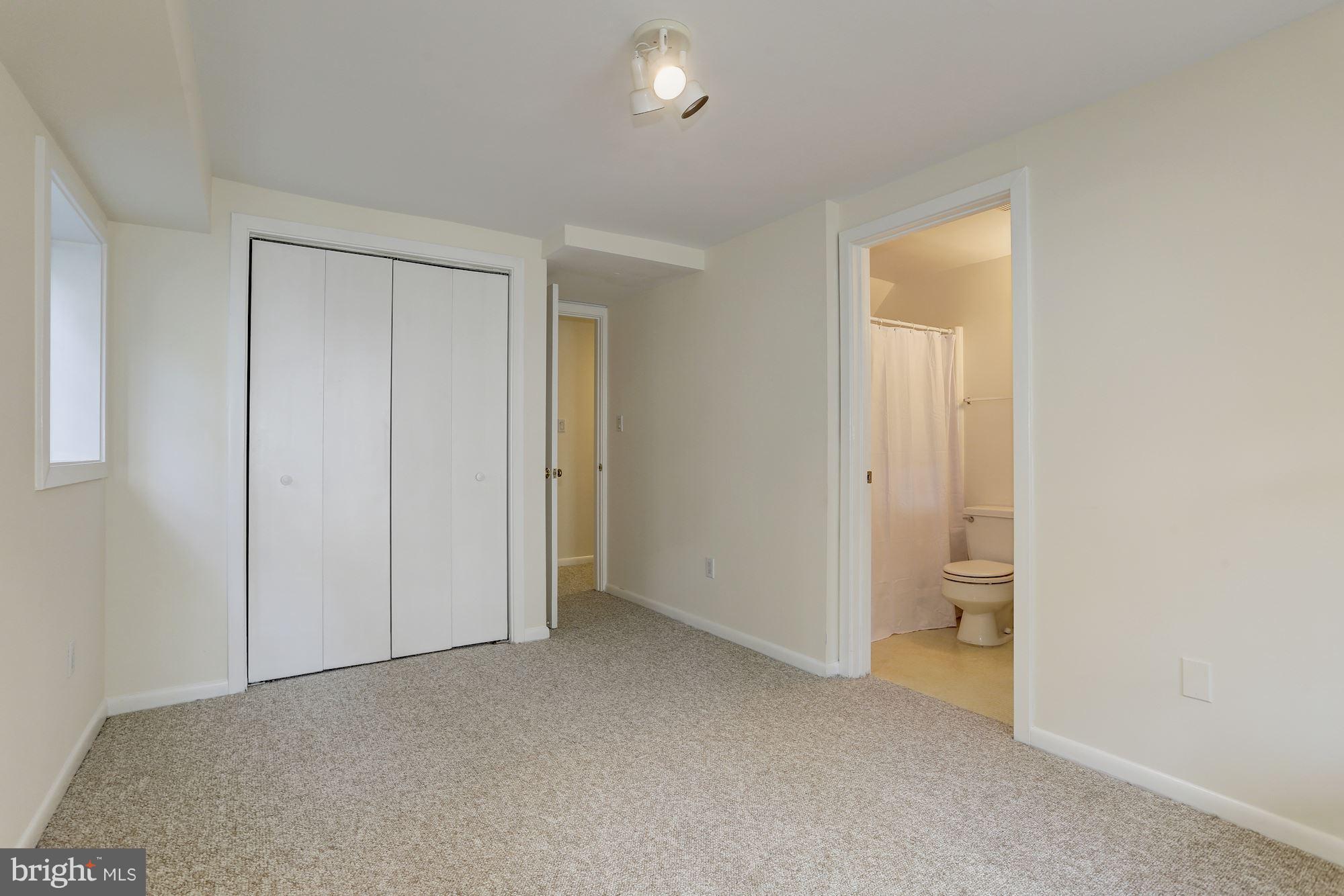 CHEVY CHASE VILLAGE - Residential