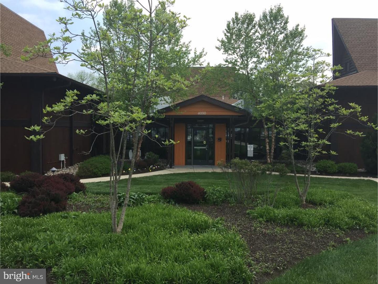 VALLEY FORGE TOWER - Residential