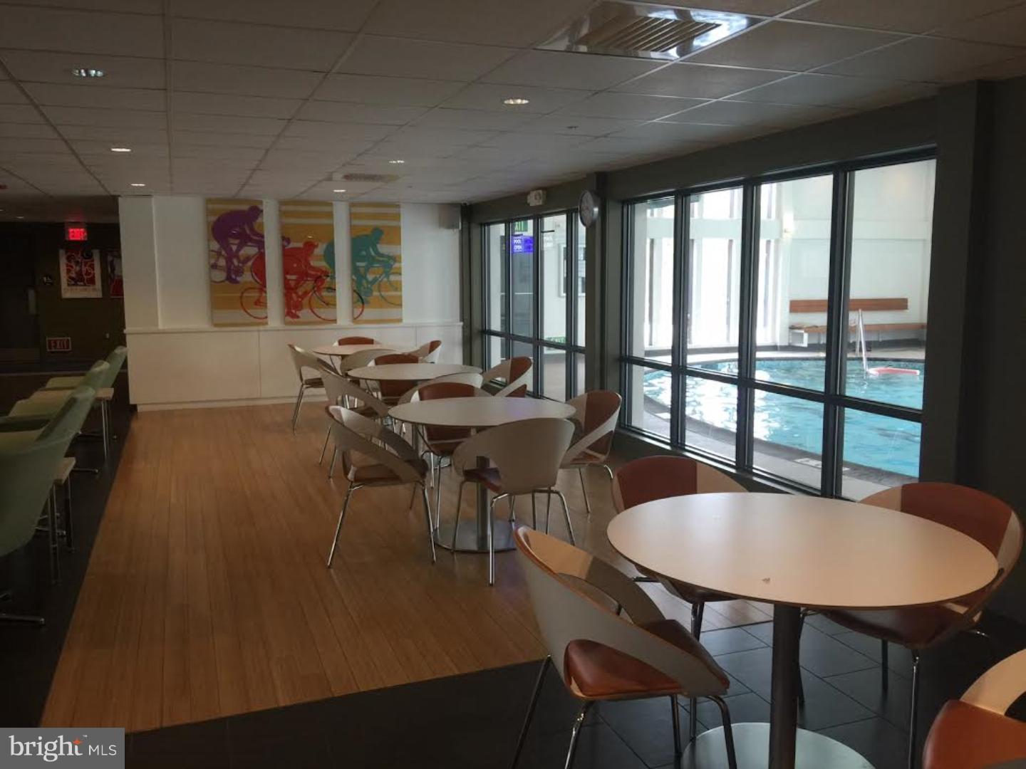 VALLEY FORGE TOWER - Residential