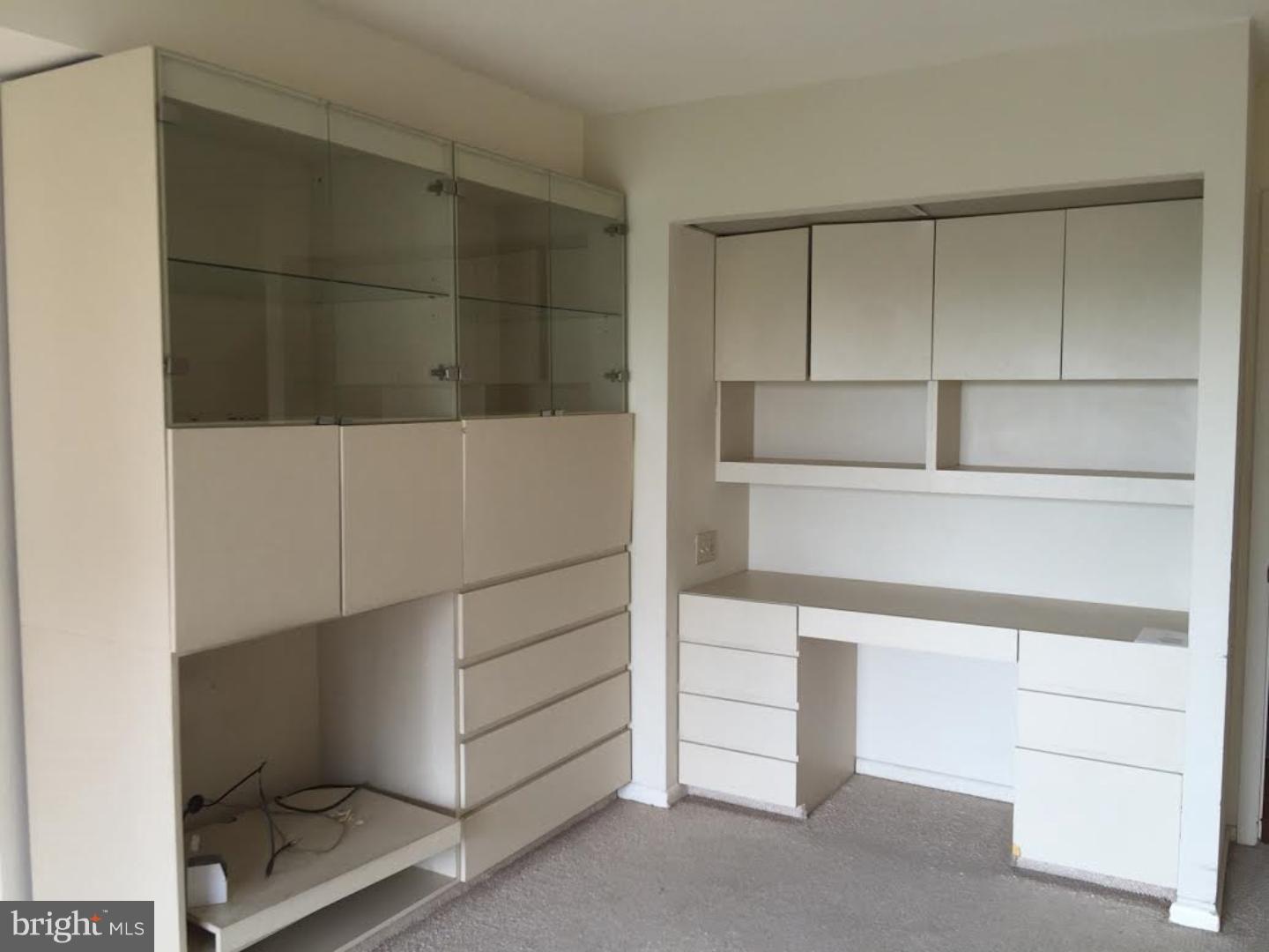 VALLEY FORGE TOWER - Residential