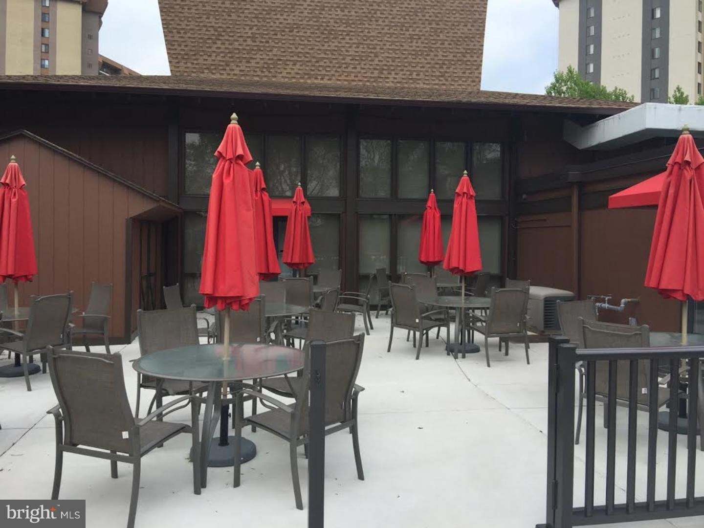 VALLEY FORGE TOWER - Residential