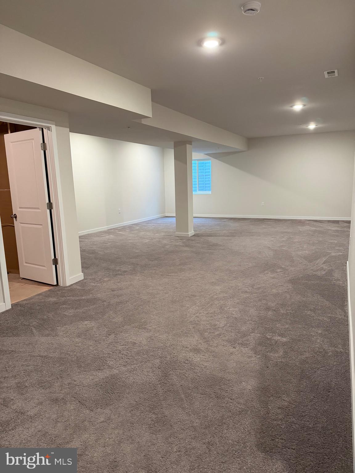 COVENTRY CHASE - Residential Lease