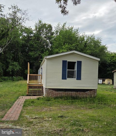 Mobile Home For Sale - 86 Headstart Lane<br/> DOVER, DE 19901