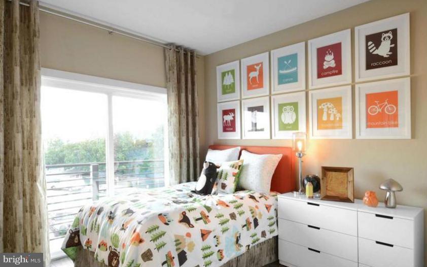 MONTGOMERY ROW - Residential Lease