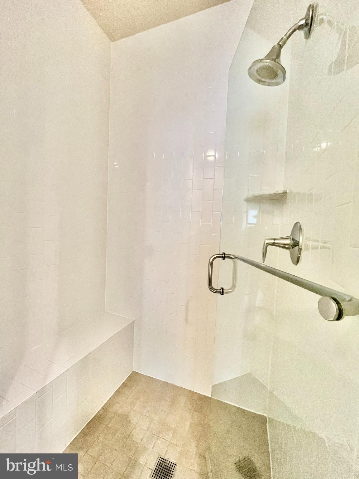 MONTGOMERY ROW - Residential Lease