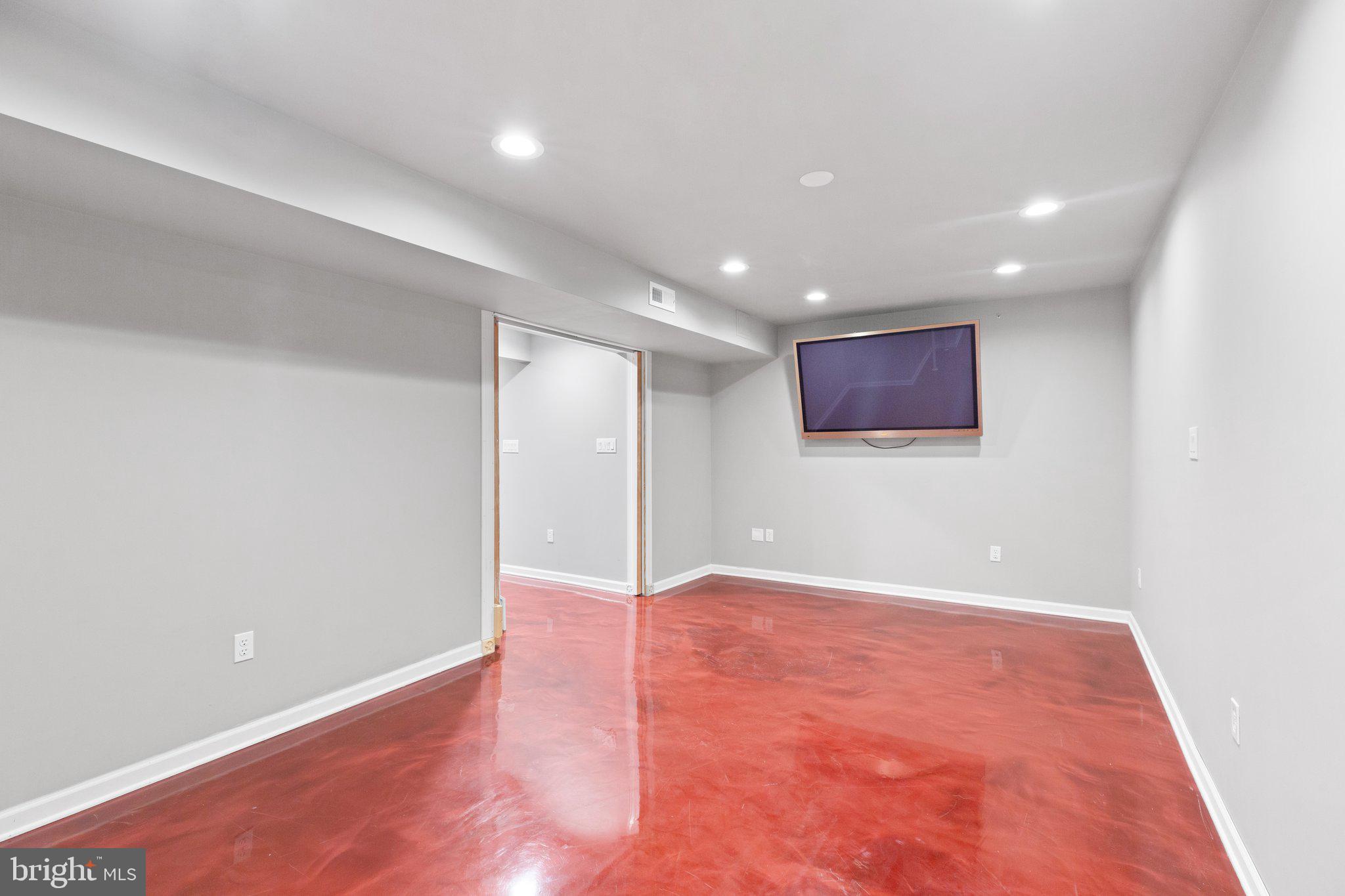 HOLLEYBROOKE/COBBLESTONE - Residential