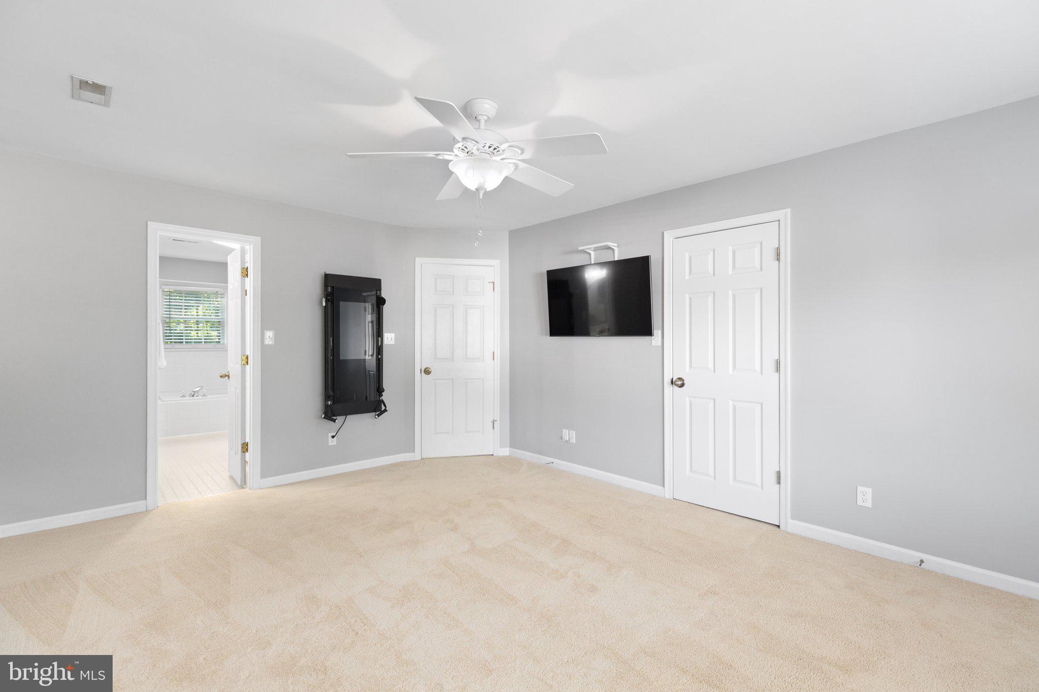 HOLLEYBROOKE/COBBLESTONE - Residential